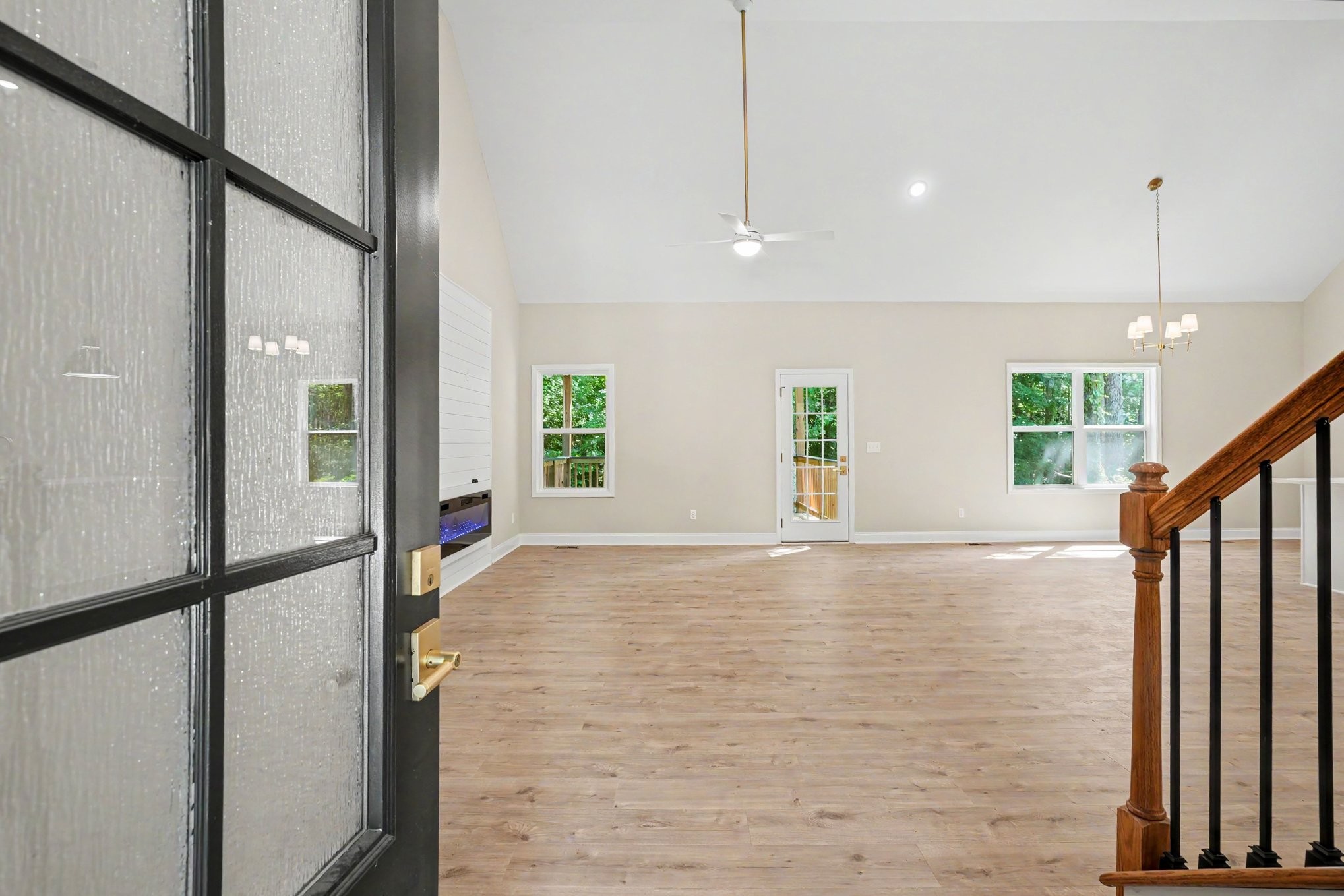 1222 Rooster Rg, Pleasant View, TN 37146