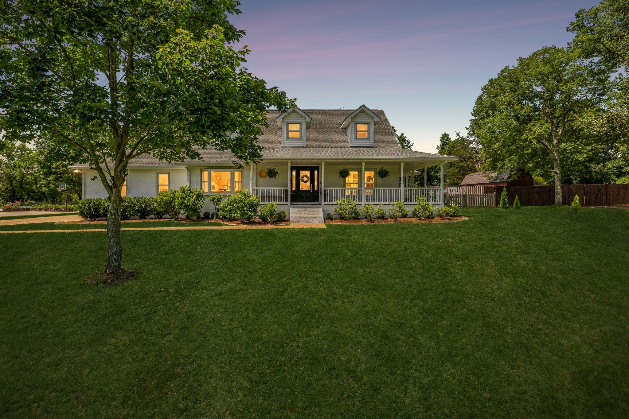112 Southwinds Dr, Hermitage, TN 37076