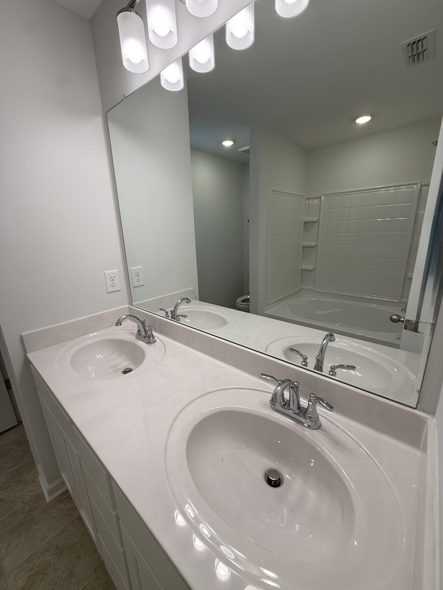 540 Windflower Ps, Antioch, TN 37013