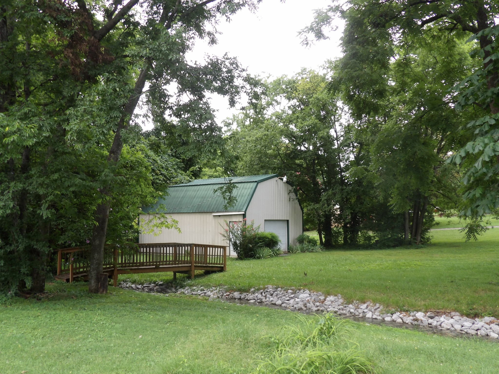 1144 Spencer Ave, Gallatin, TN 37066