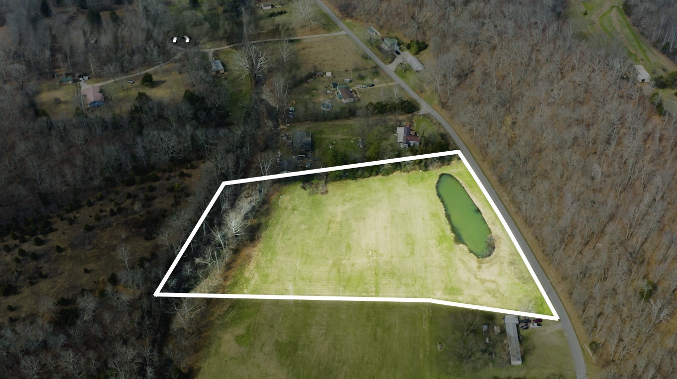 5463 Smiley Hollow Rd, Goodlettsville, TN 37072