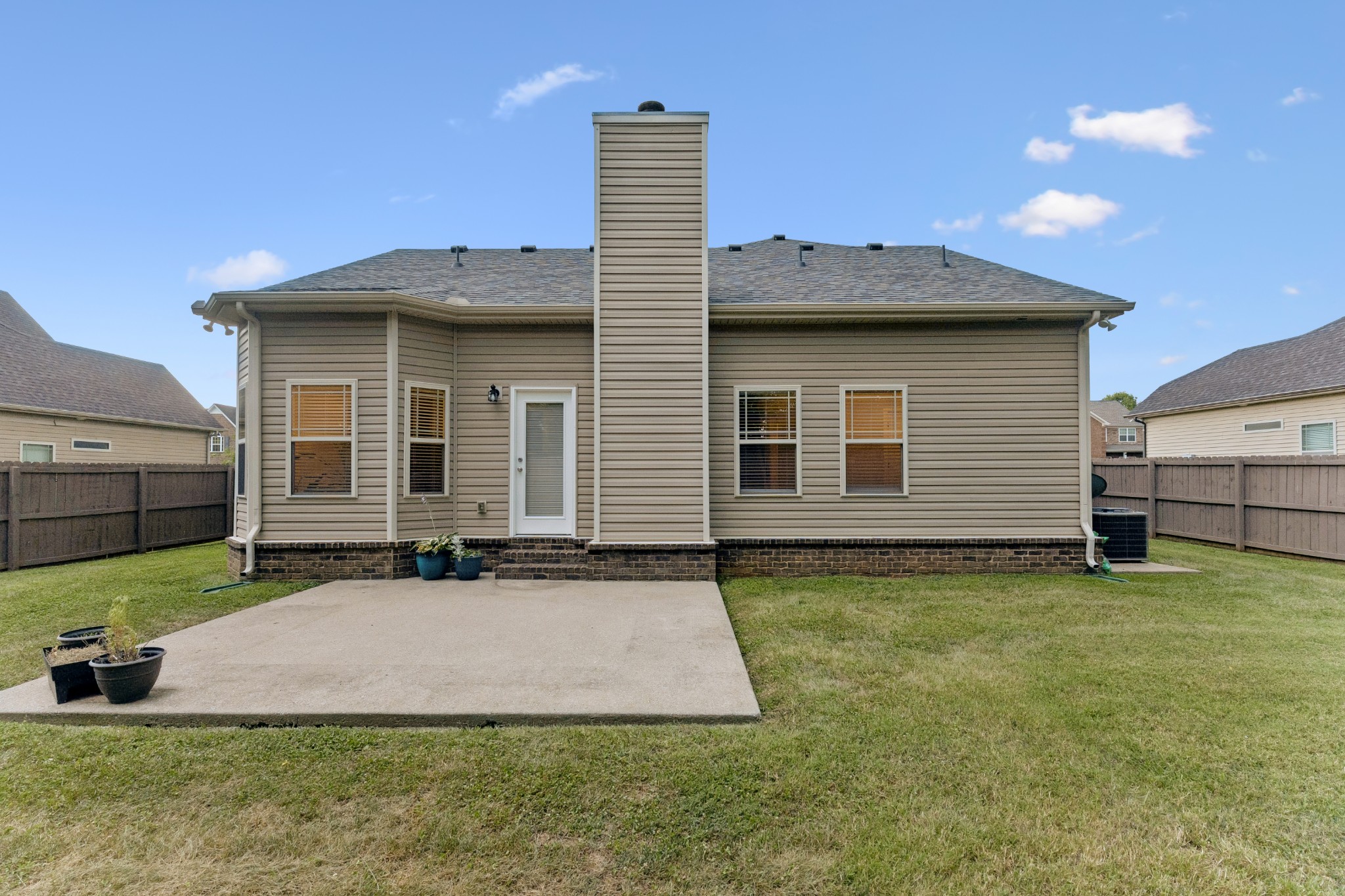 4524 Carly Ct, Murfreesboro, TN 37128