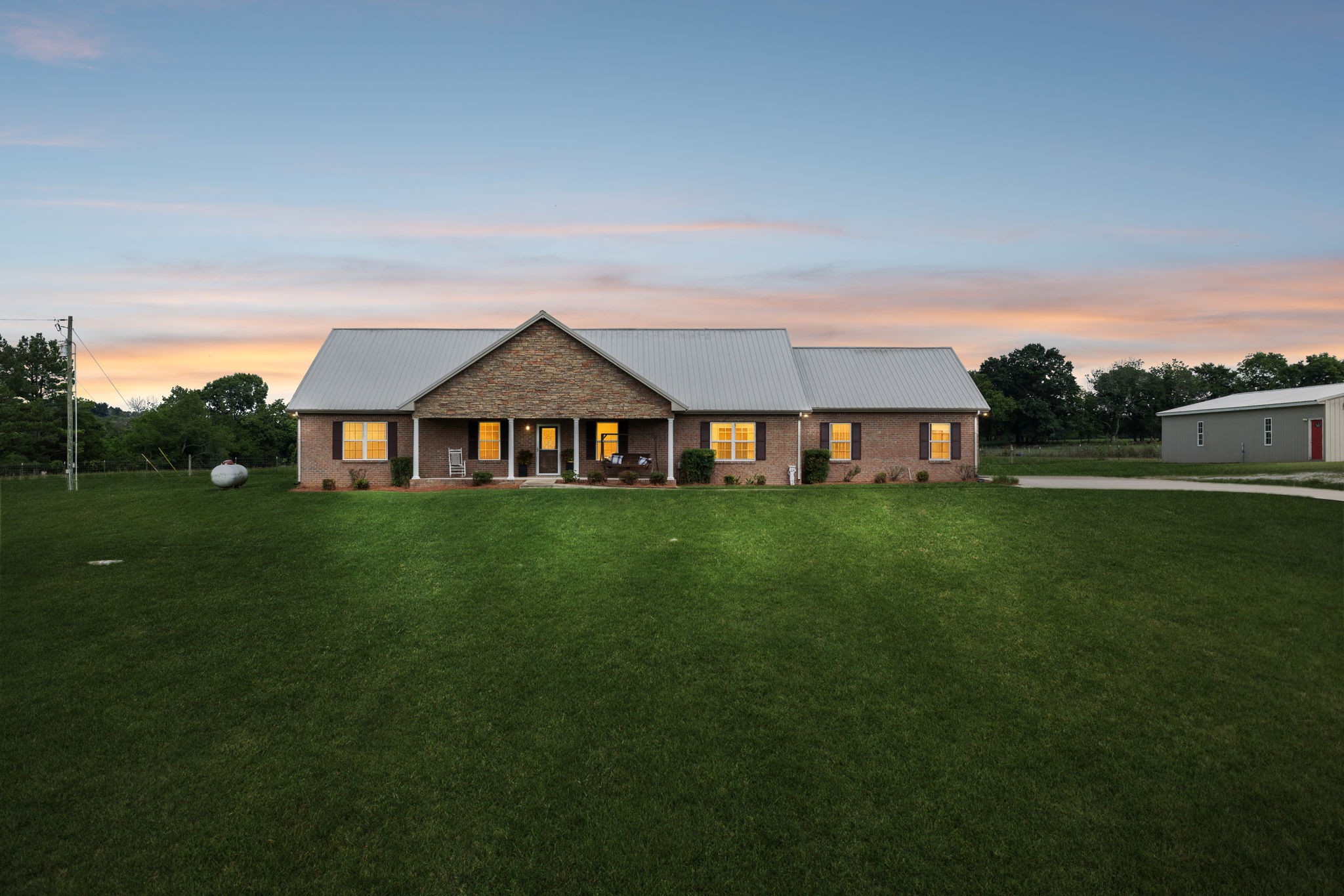 883 Centerville Rd, Lebanon, TN 37087