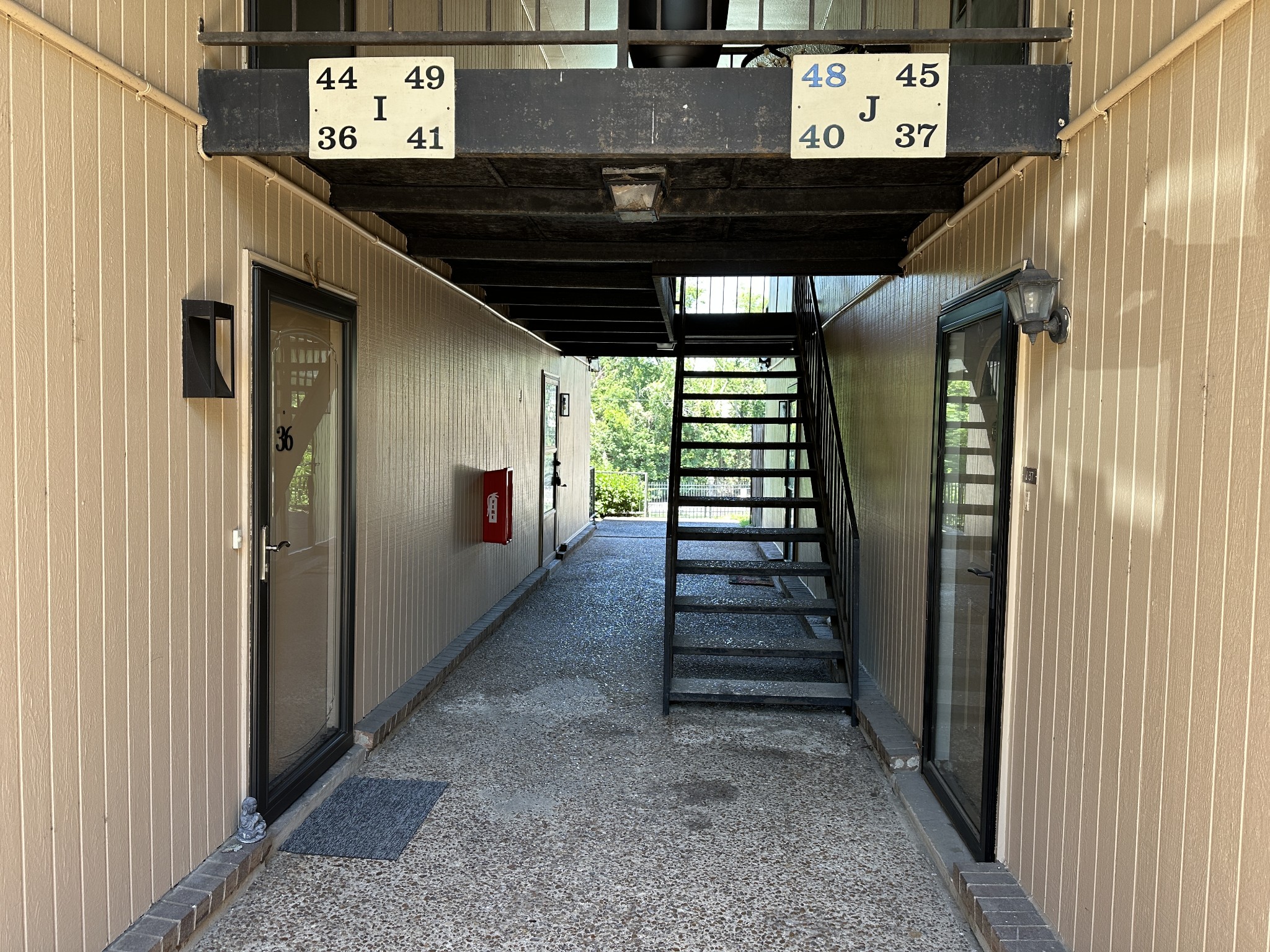 420 Walton Ln #i41, Madison, TN 37115