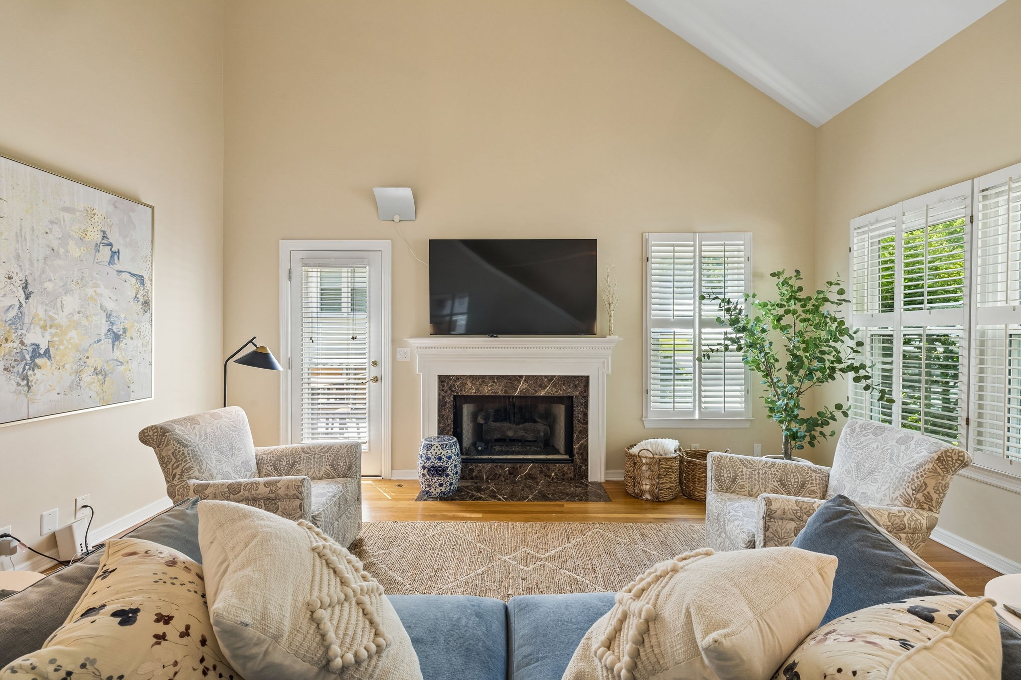 120 Hicks Rd, Nashville, TN 37221