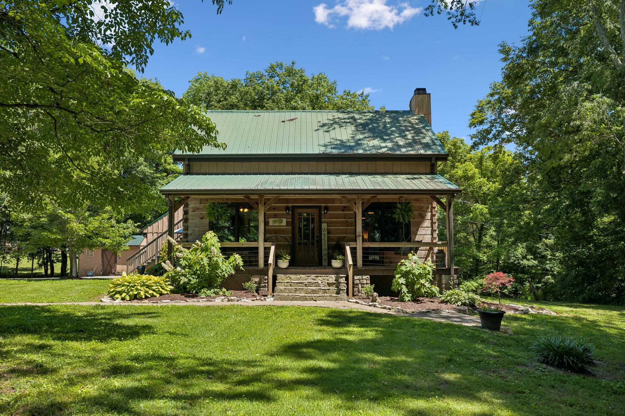 396B Pee Dee Branch Rd, Cottontown, TN 37048