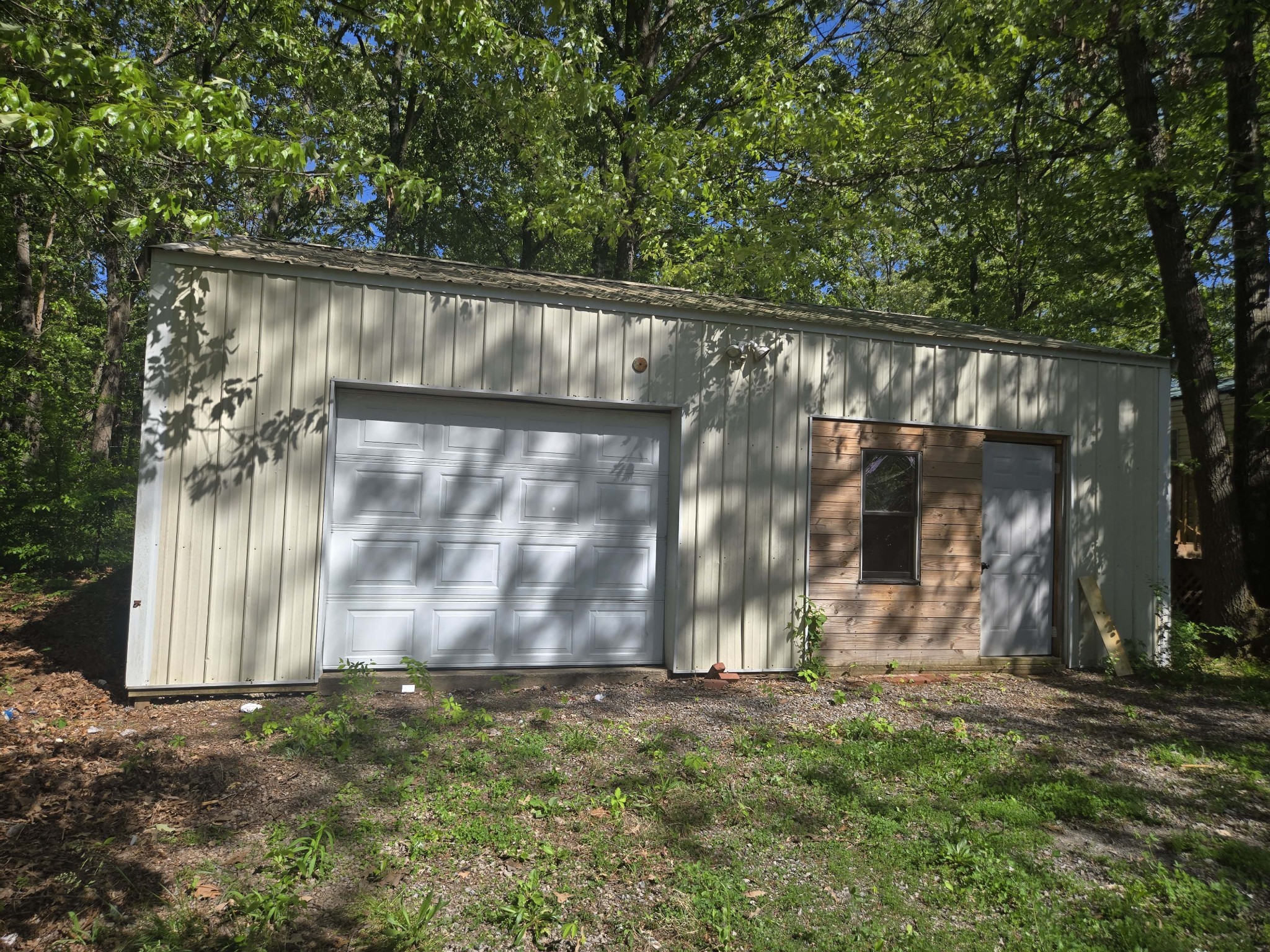 155 Breeder Rd, Portland, TN 37148