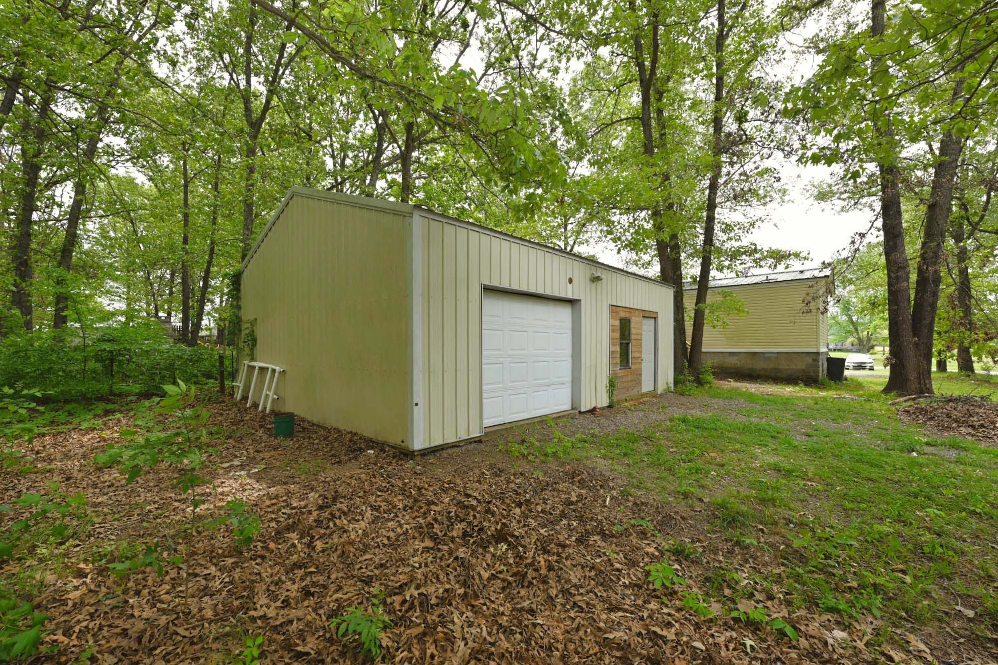 155 Breeder Rd, Portland, TN 37148