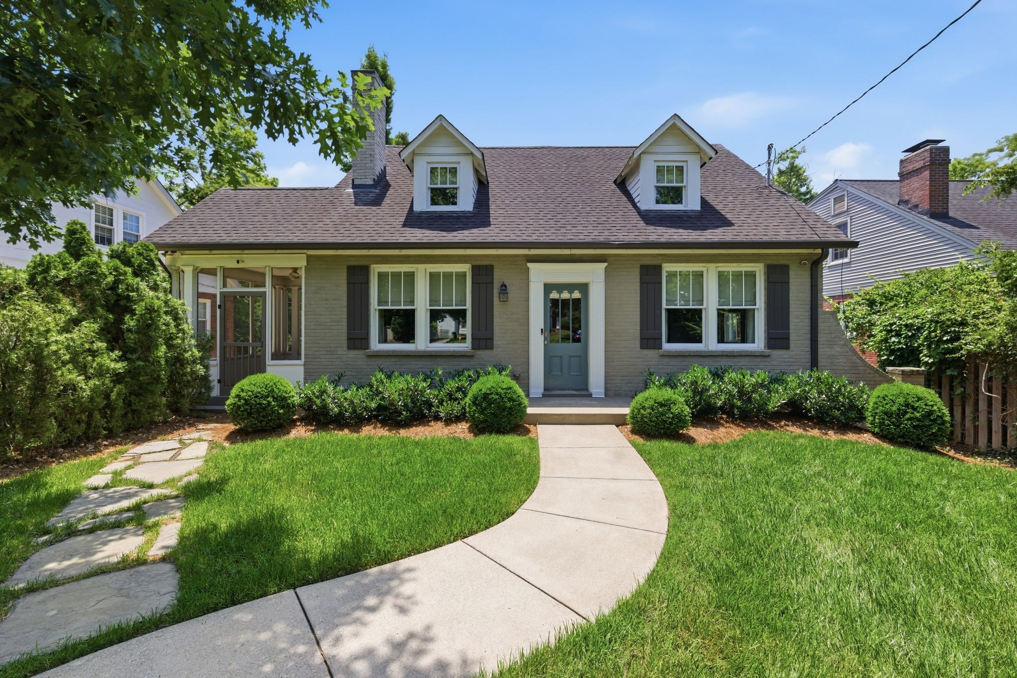 1111A Graybar Ln, Nashville, TN 37204
