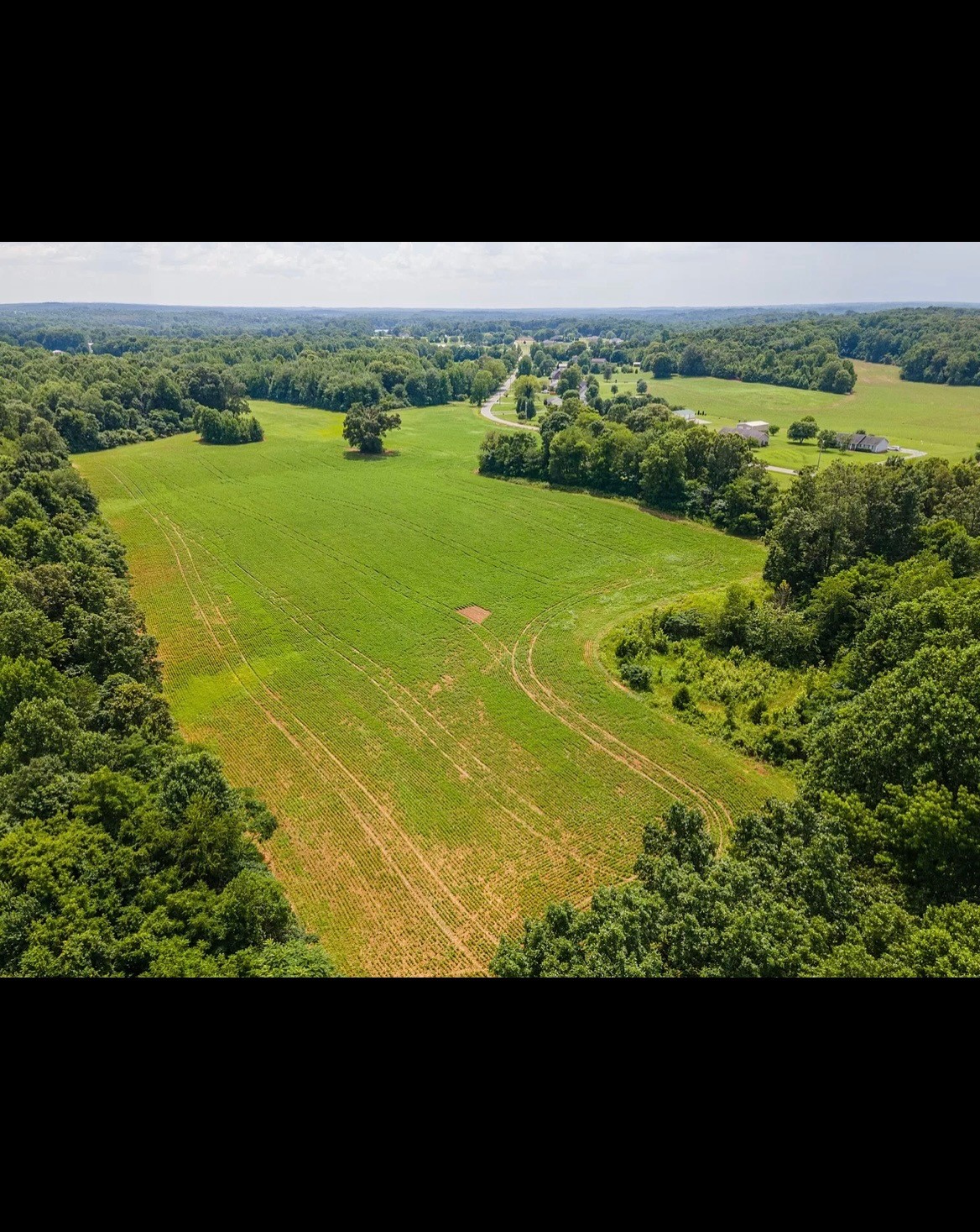 366 Parker Rd, Portland, TN 37148