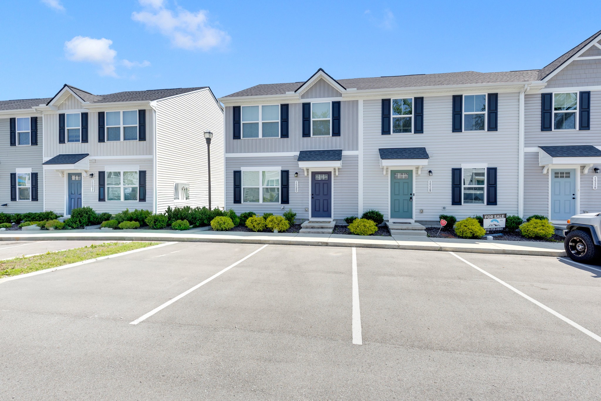 1520 Smoketree Rd, Antioch, TN 37013