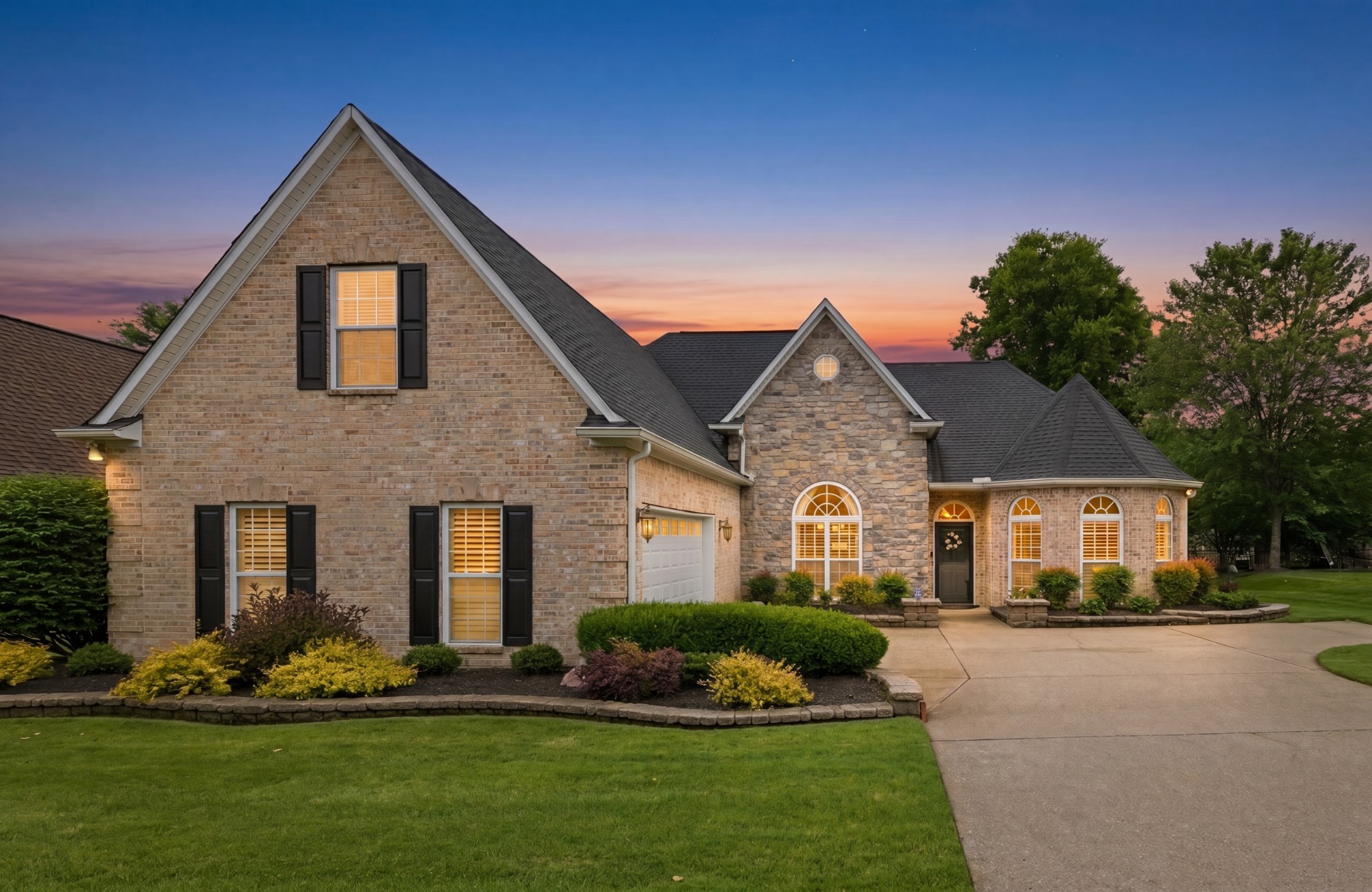 1097 Nealcrest Cir, Spring Hill, TN 37174