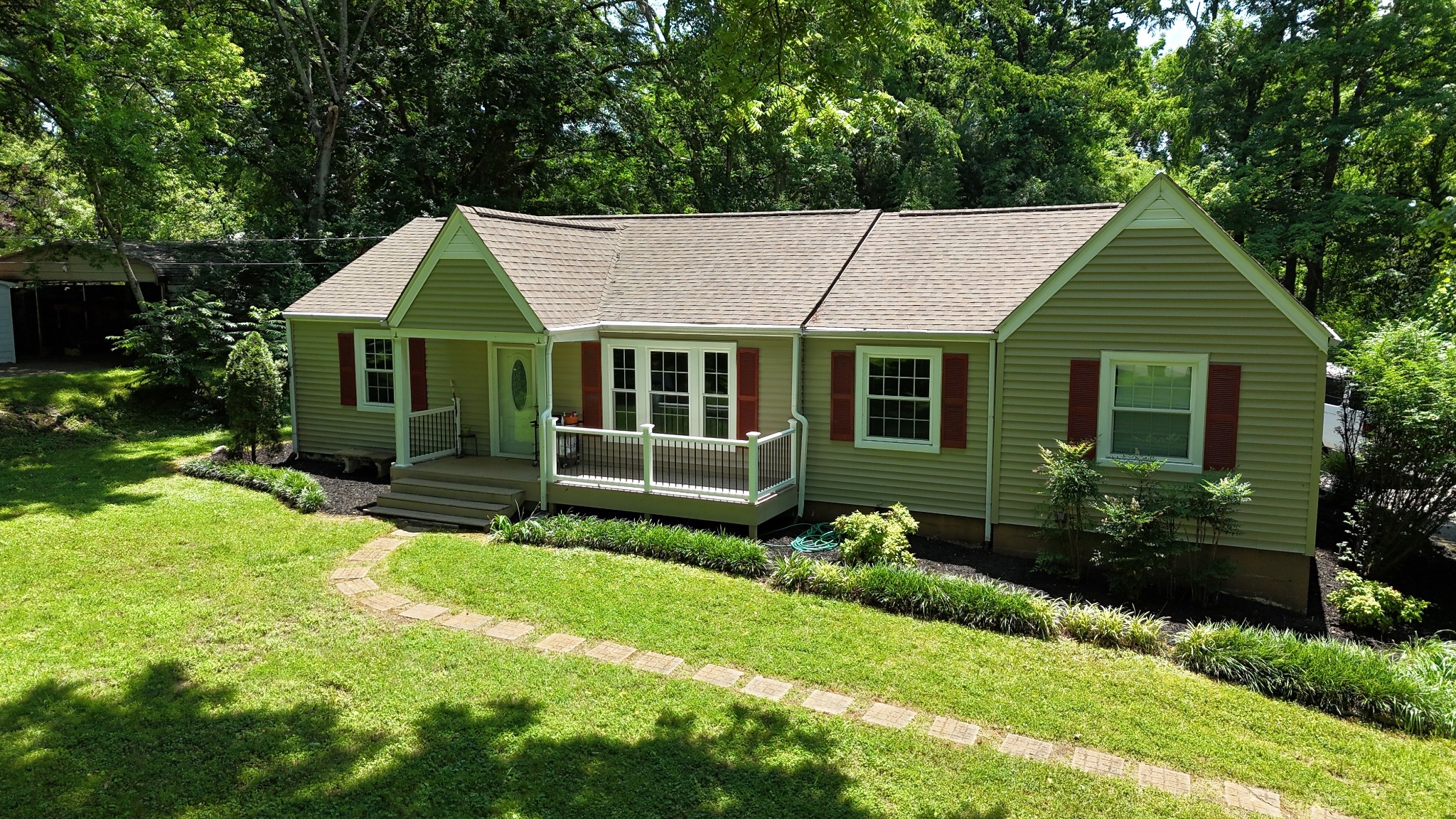 746 Greymont Dr, Nashville, TN 37217