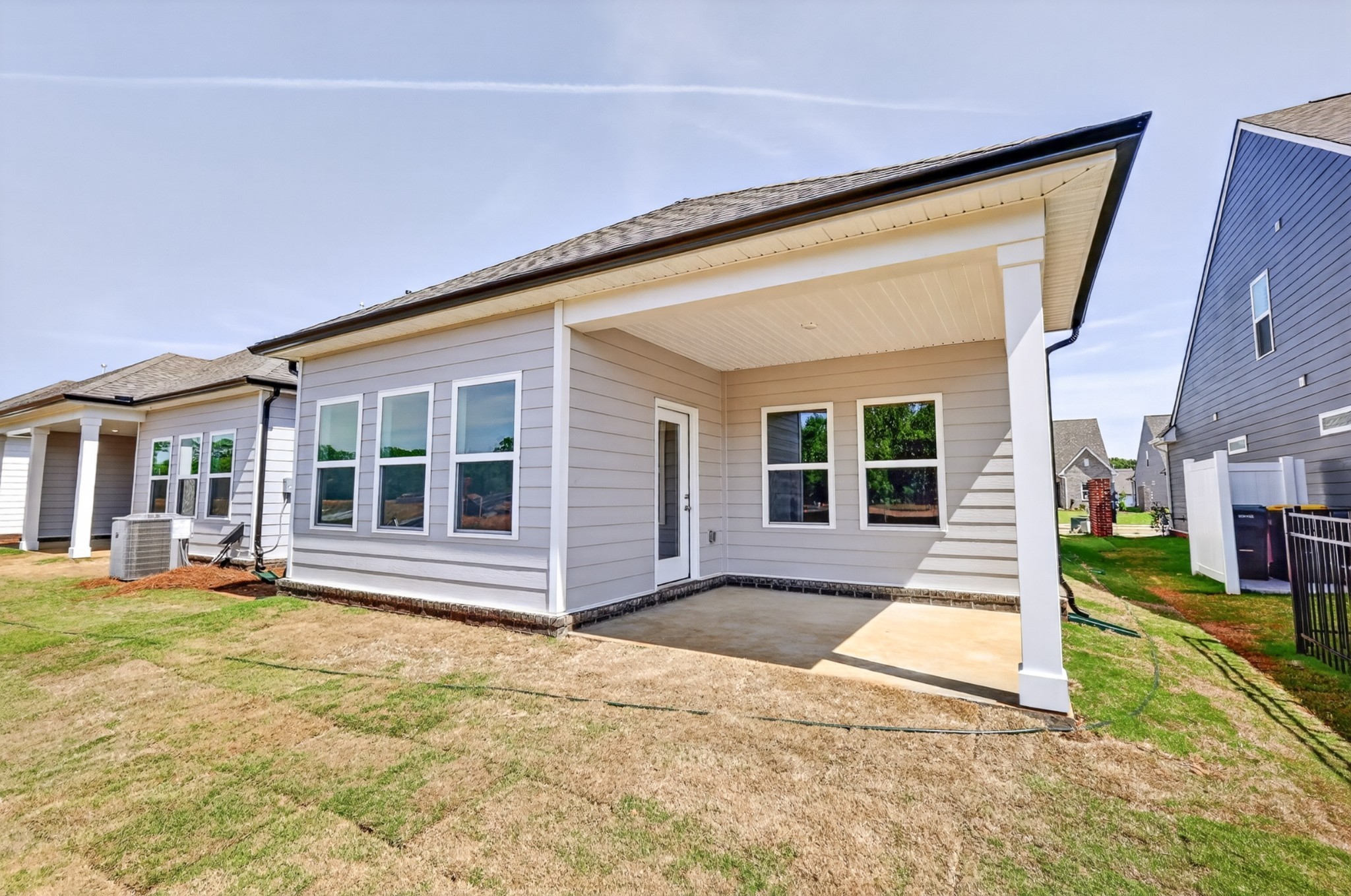 452 Charlie Pl, White House, TN 37188