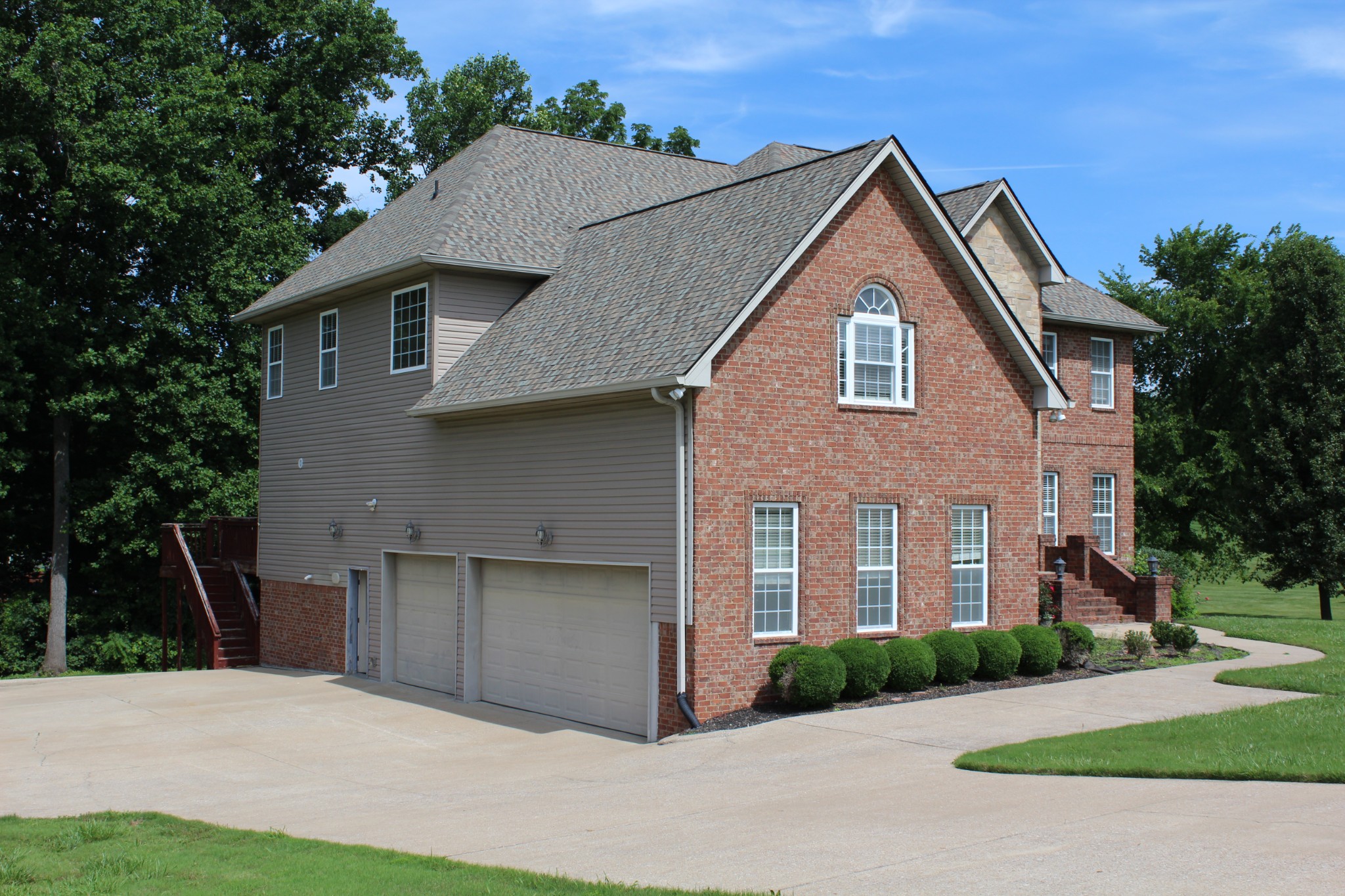 1033 Valleydale Ave, Cross Plains, TN 37049