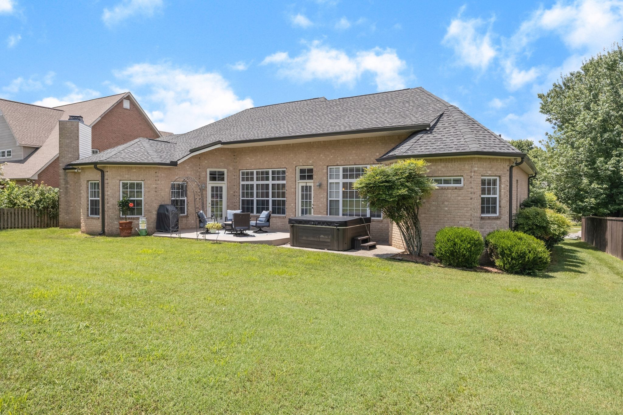 2814 New Port Royal Rd, Thompsons Station, TN 37179