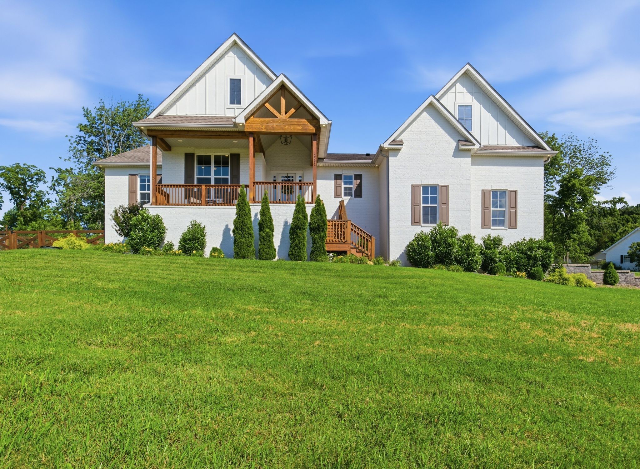2591 Long Hollow Pike, Hendersonville, TN 37075