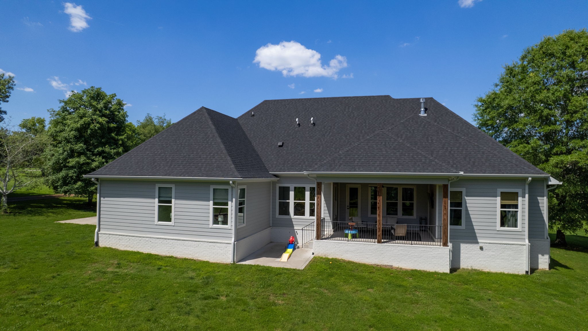 730 Hamilton Dr, Gallatin, TN 37066