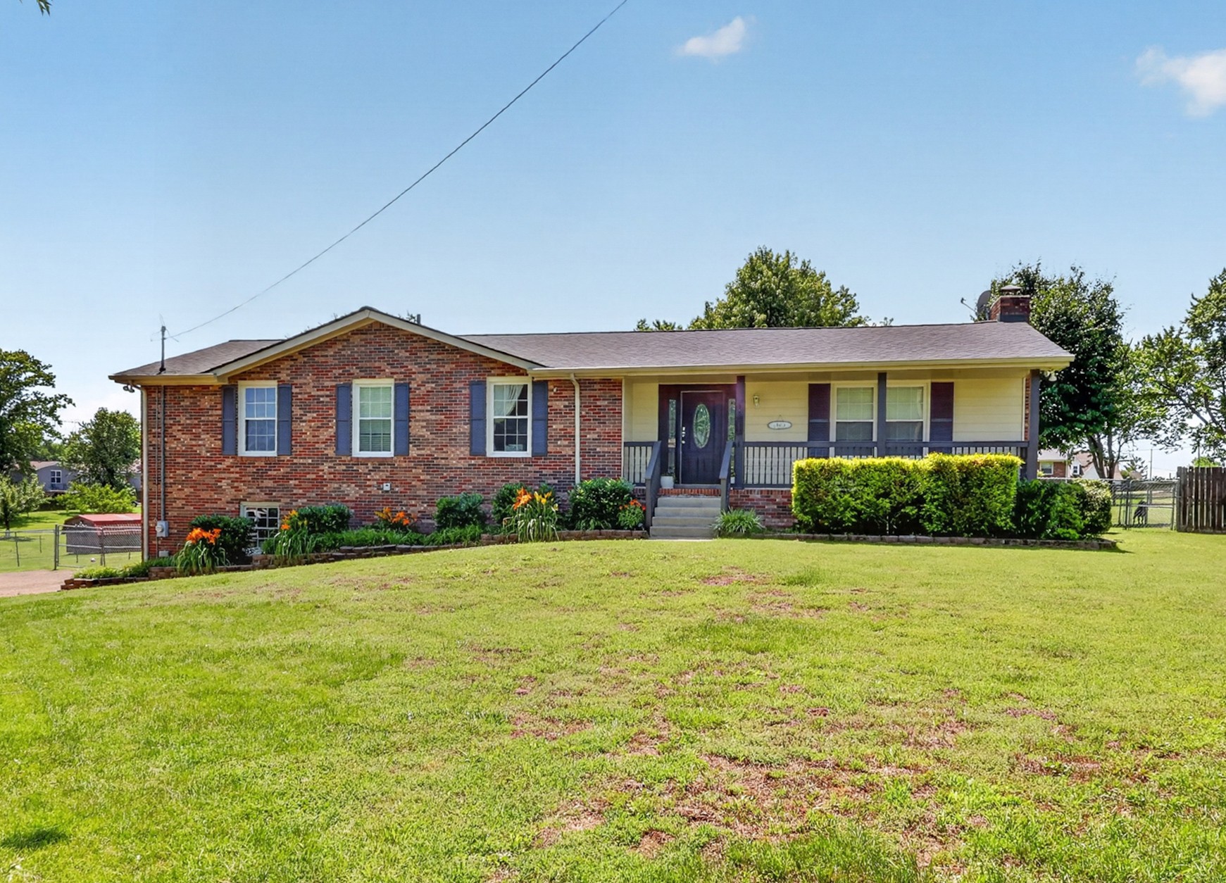416 Wadebrook Dr, Gallatin, TN 37066