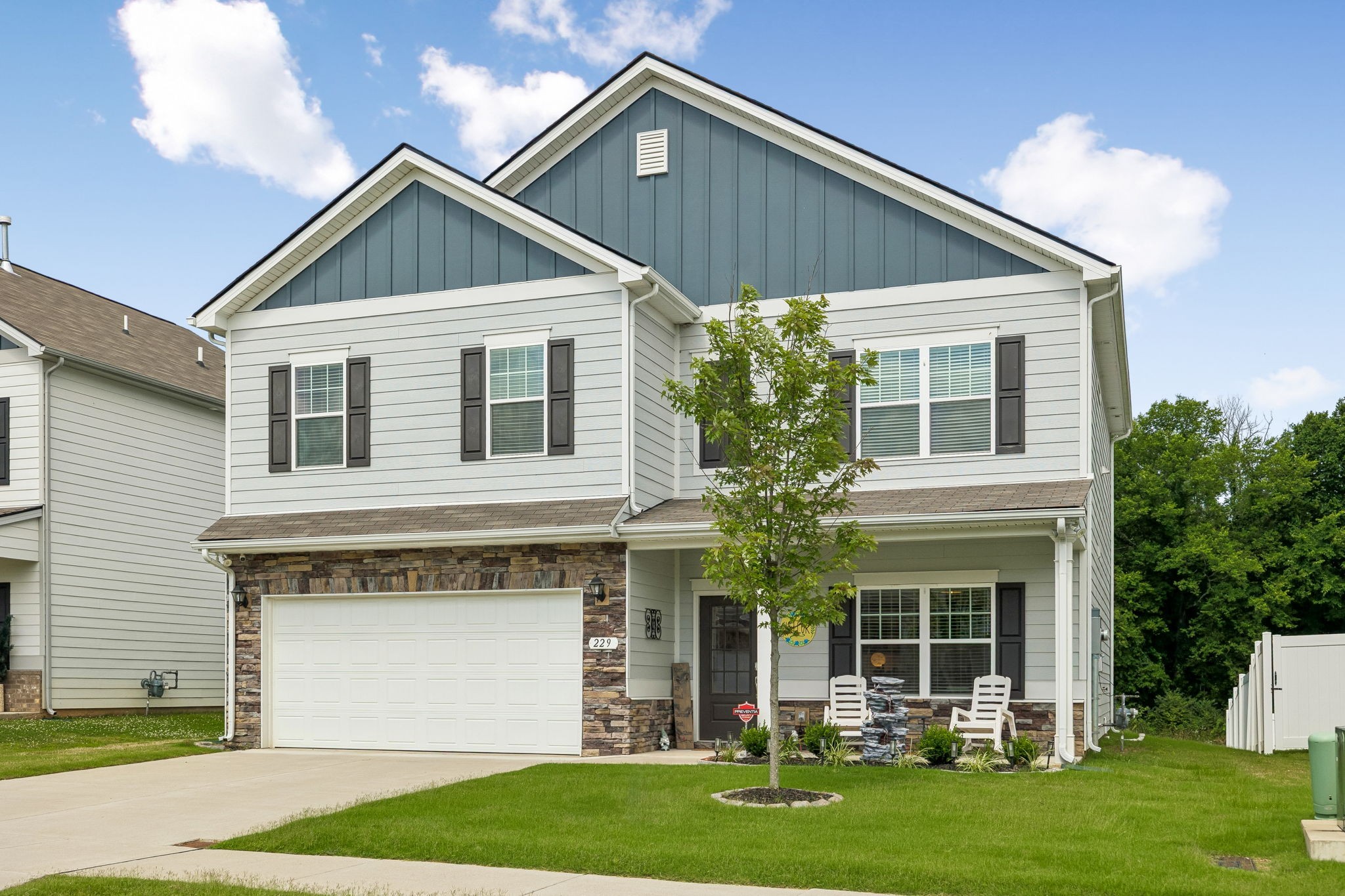 229 Stonewall Dr, Columbia, TN 38401