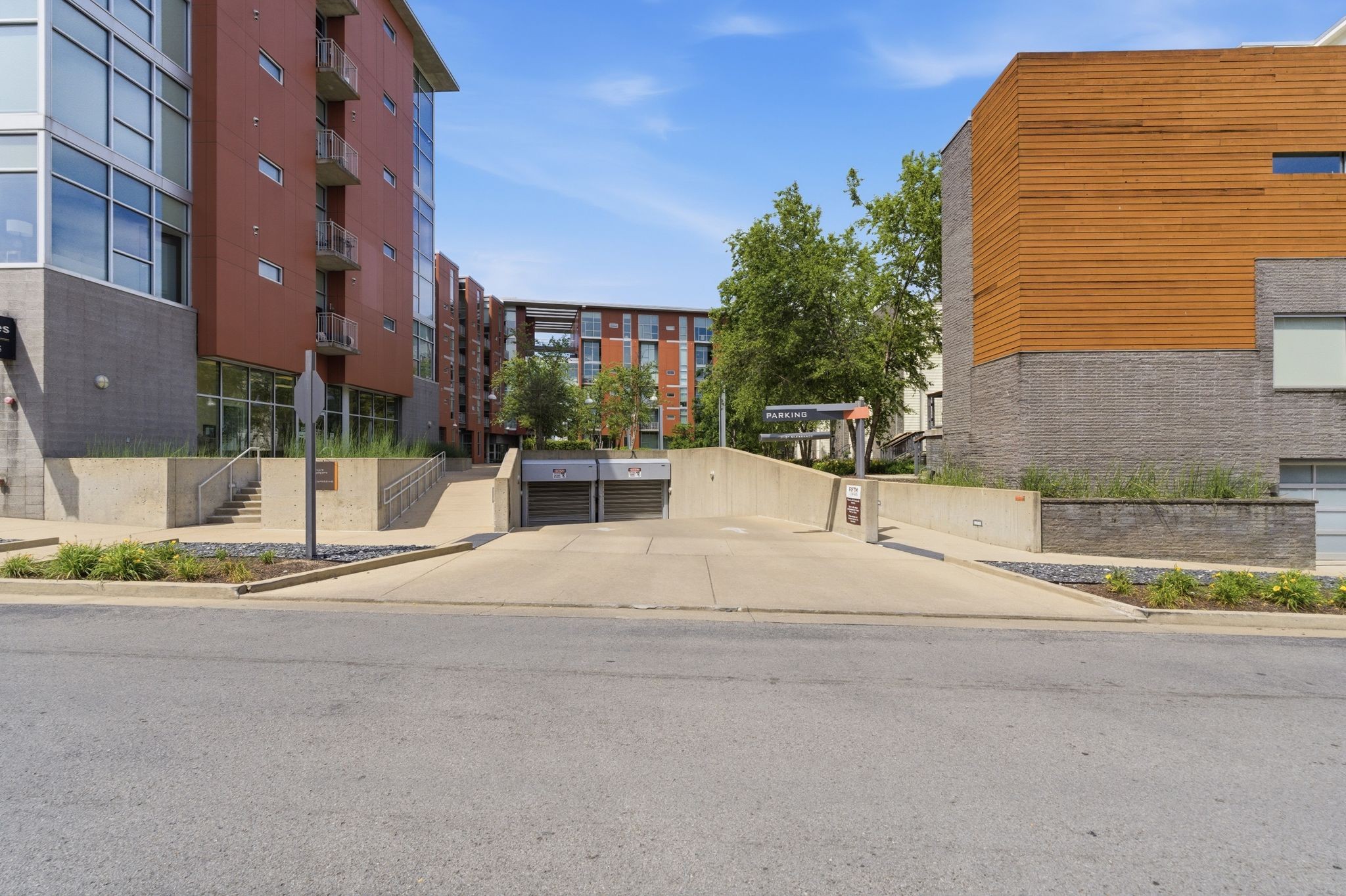 2115 Yeaman Pl #520, Nashville, TN 37206