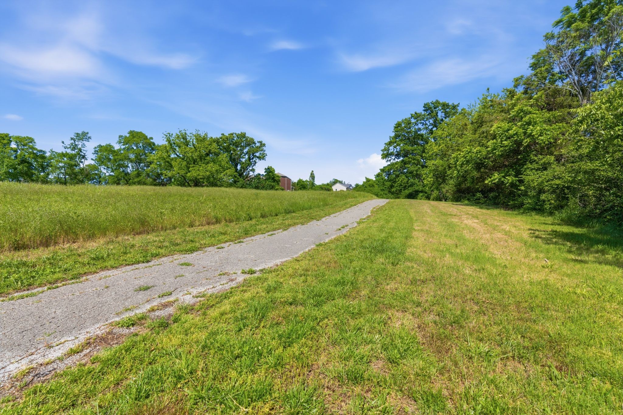 4957 Riverbank Dr, Hermitage, TN 37076