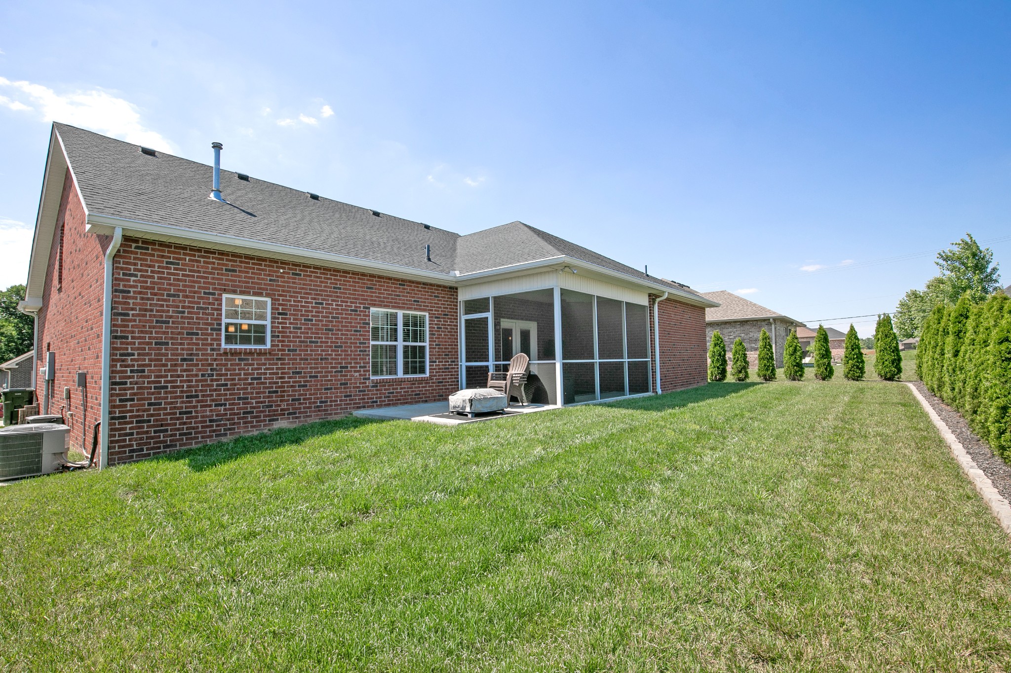 531 Dottie Dr, Gallatin, TN 37066