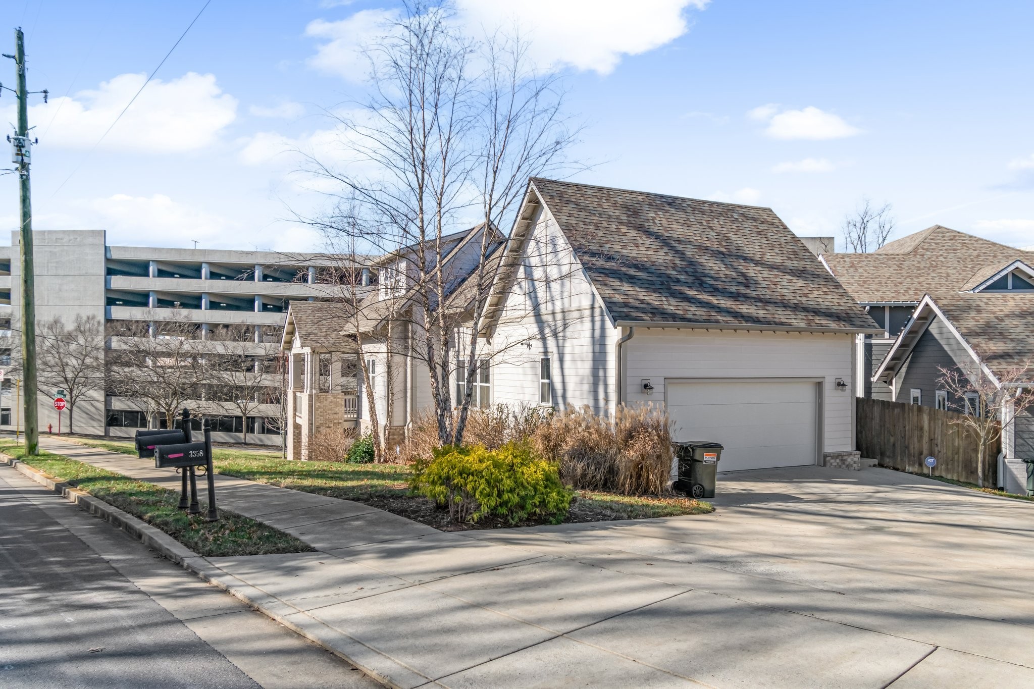 3358 Acklen Ave, Nashville, TN 37212