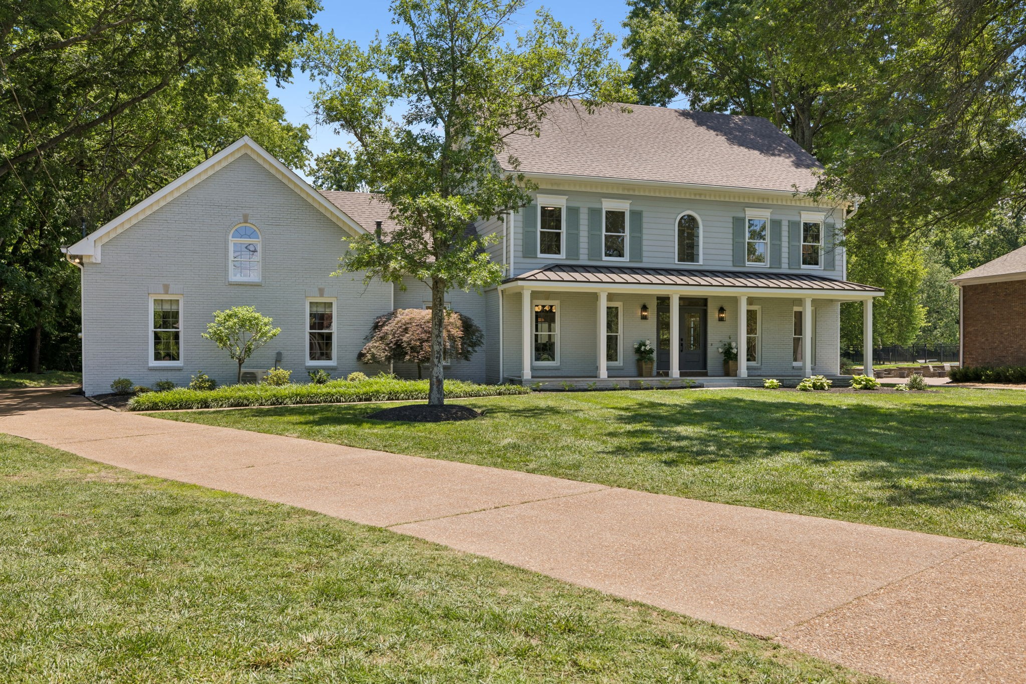1400 Arrowhead Dr, Brentwood, TN 37027