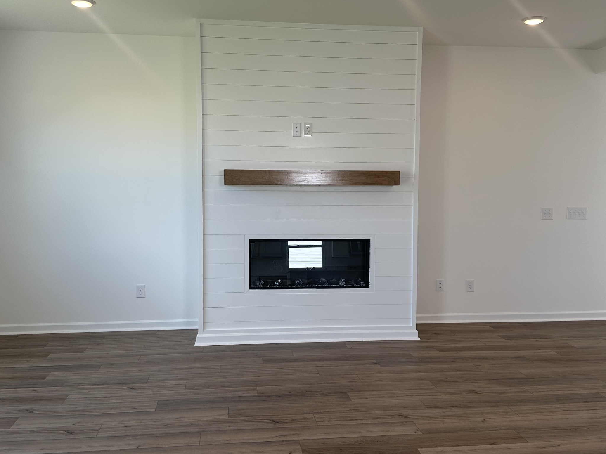 3251 Barrel Oak Ps, Columbia, TN 38401