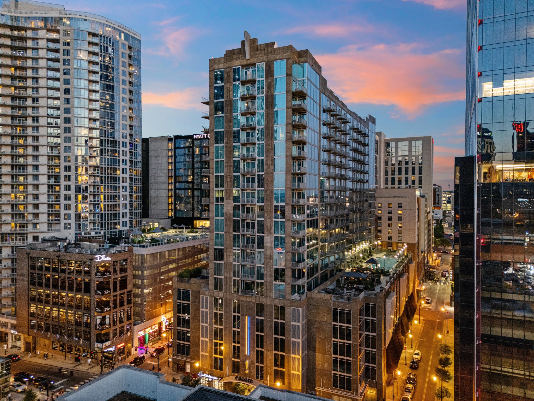 301 Demonbreun St #1917, Nashville, TN 37201
