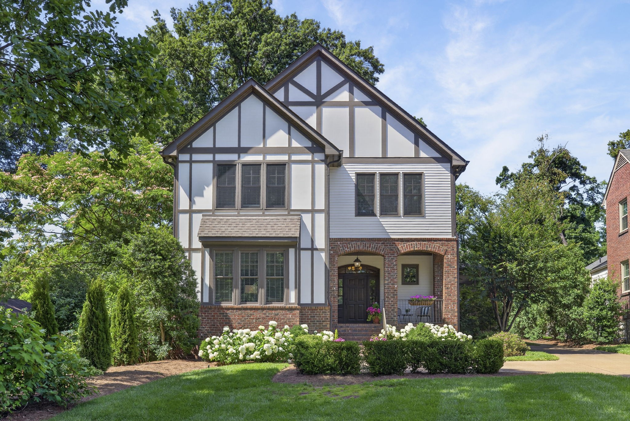 3626 Saratoga Dr, Nashville, TN 37205