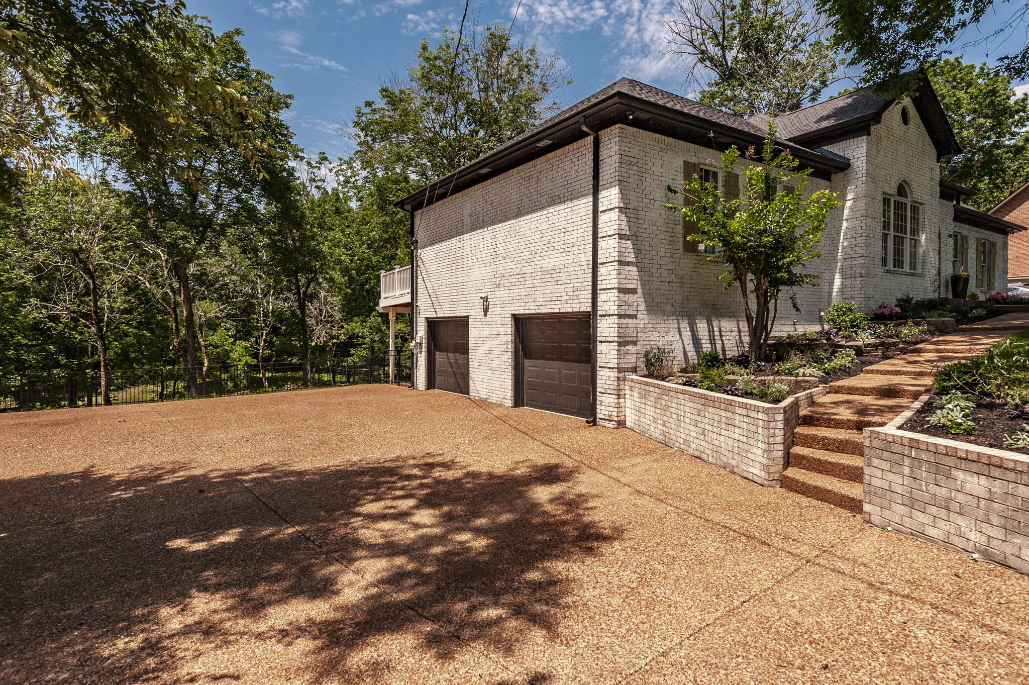 908 E Cynthia Trl, Goodlettsville, TN 37072