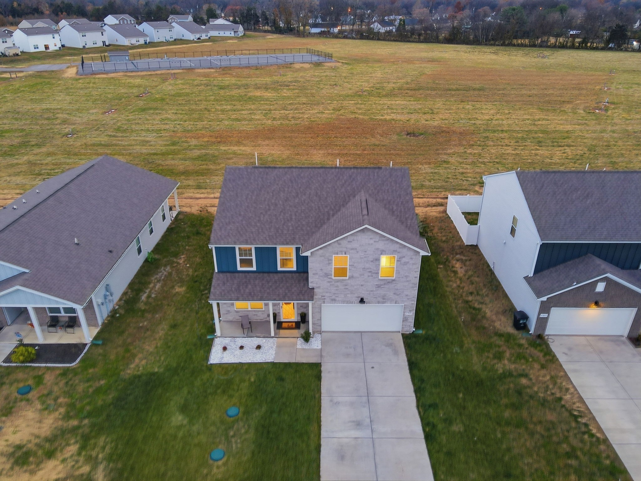 4448 Jack Faulk St, Murfreesboro, TN 37127