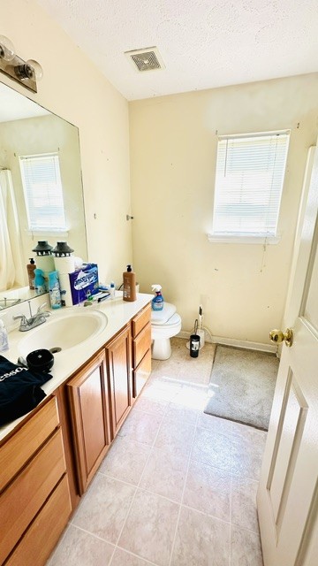 1799 Rory Cv, La Vergne, TN 37086