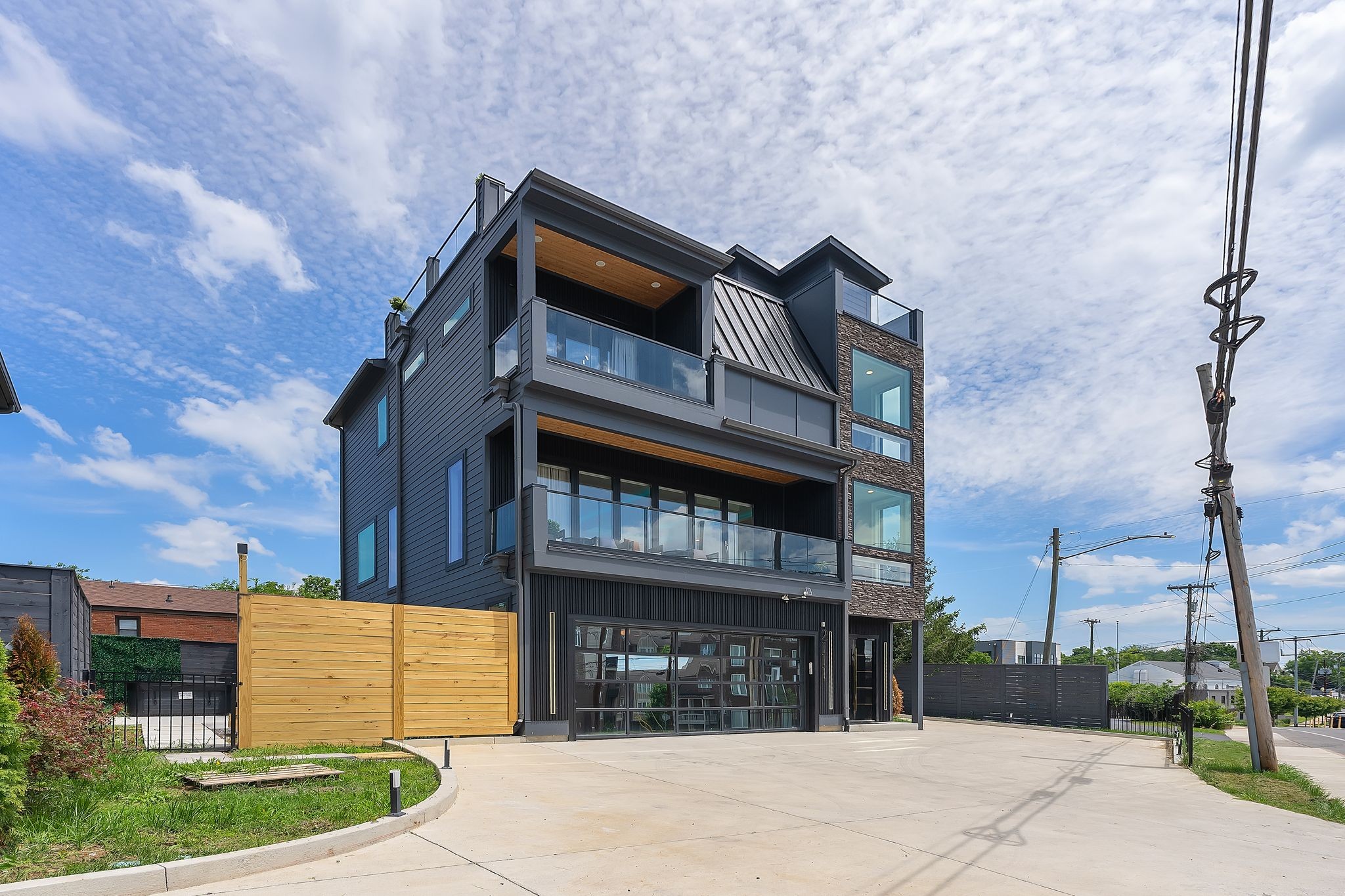 2111 Cahal Ave, Nashville, TN 37206