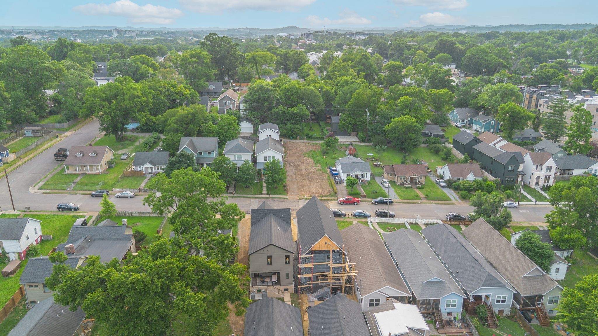 1207A N 8th St, Nashville, TN 37207