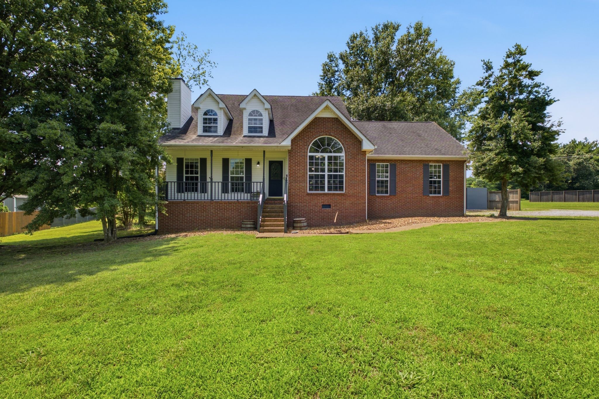 7301 W Cook Rd, Springfield, TN 37172