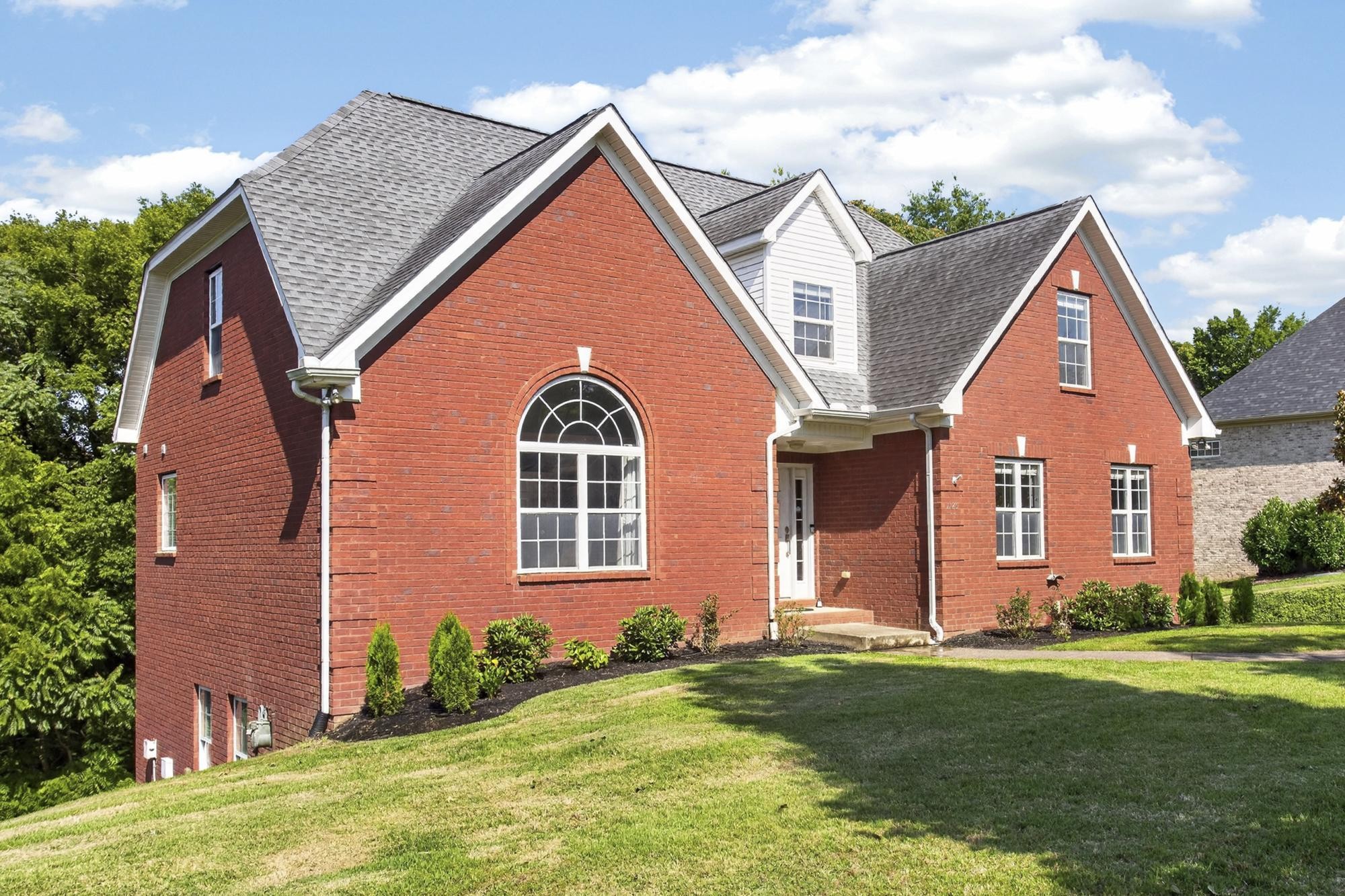 1125 Ben Hill Blvd, Nolensville, TN 37135