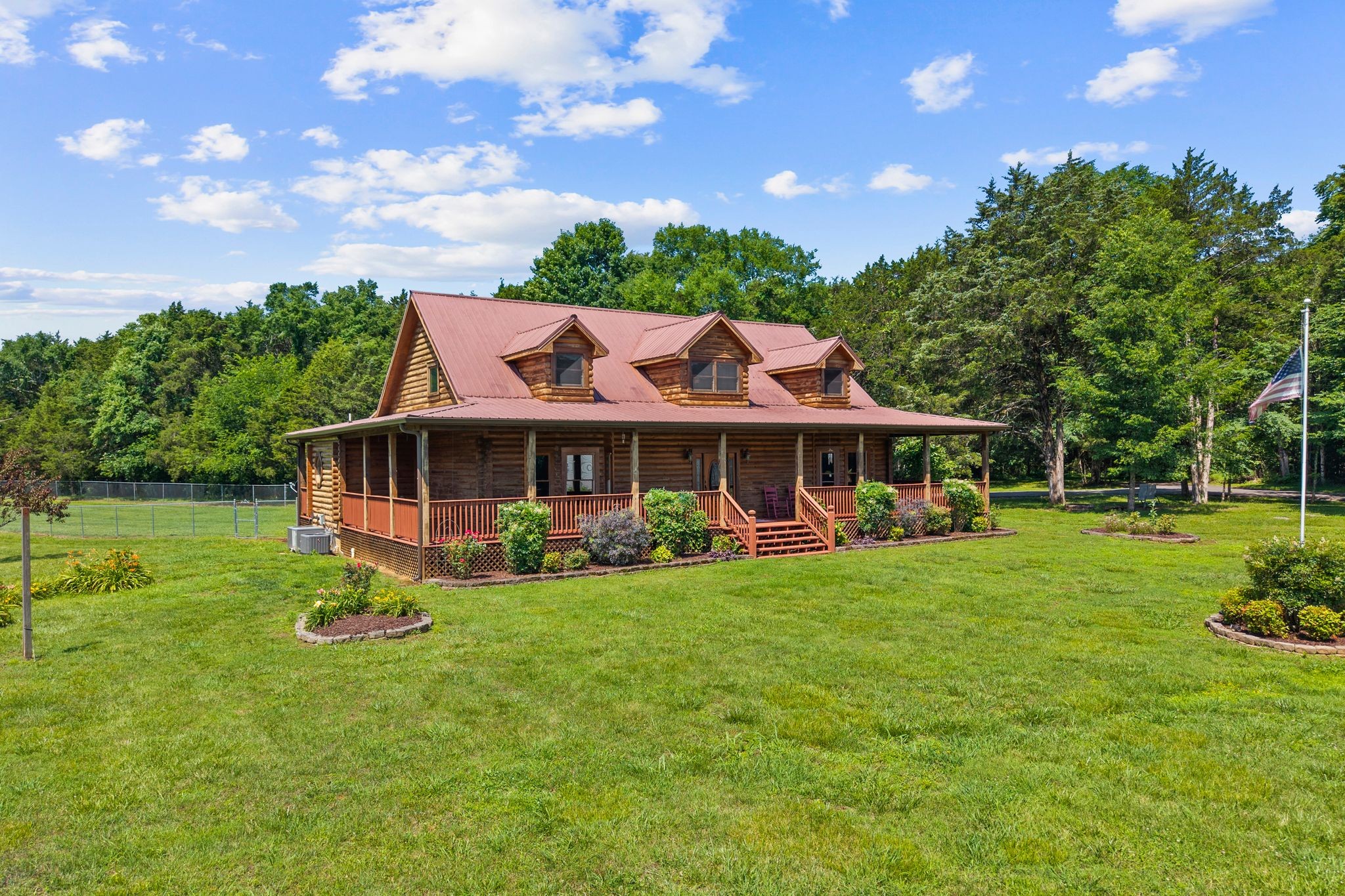 2465 Browns Mill Rd, Lascassas, TN 37085