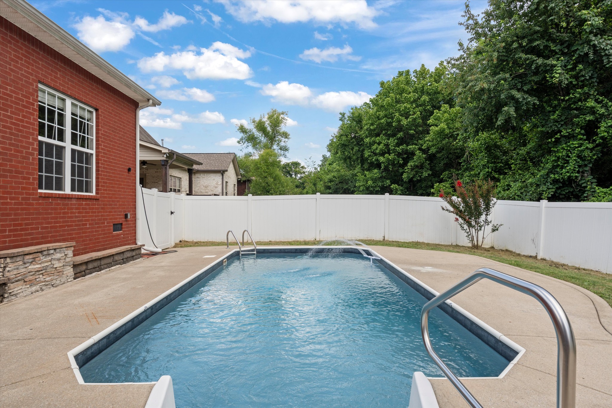 808 Northstar Ct, Old Hickory, TN 37138