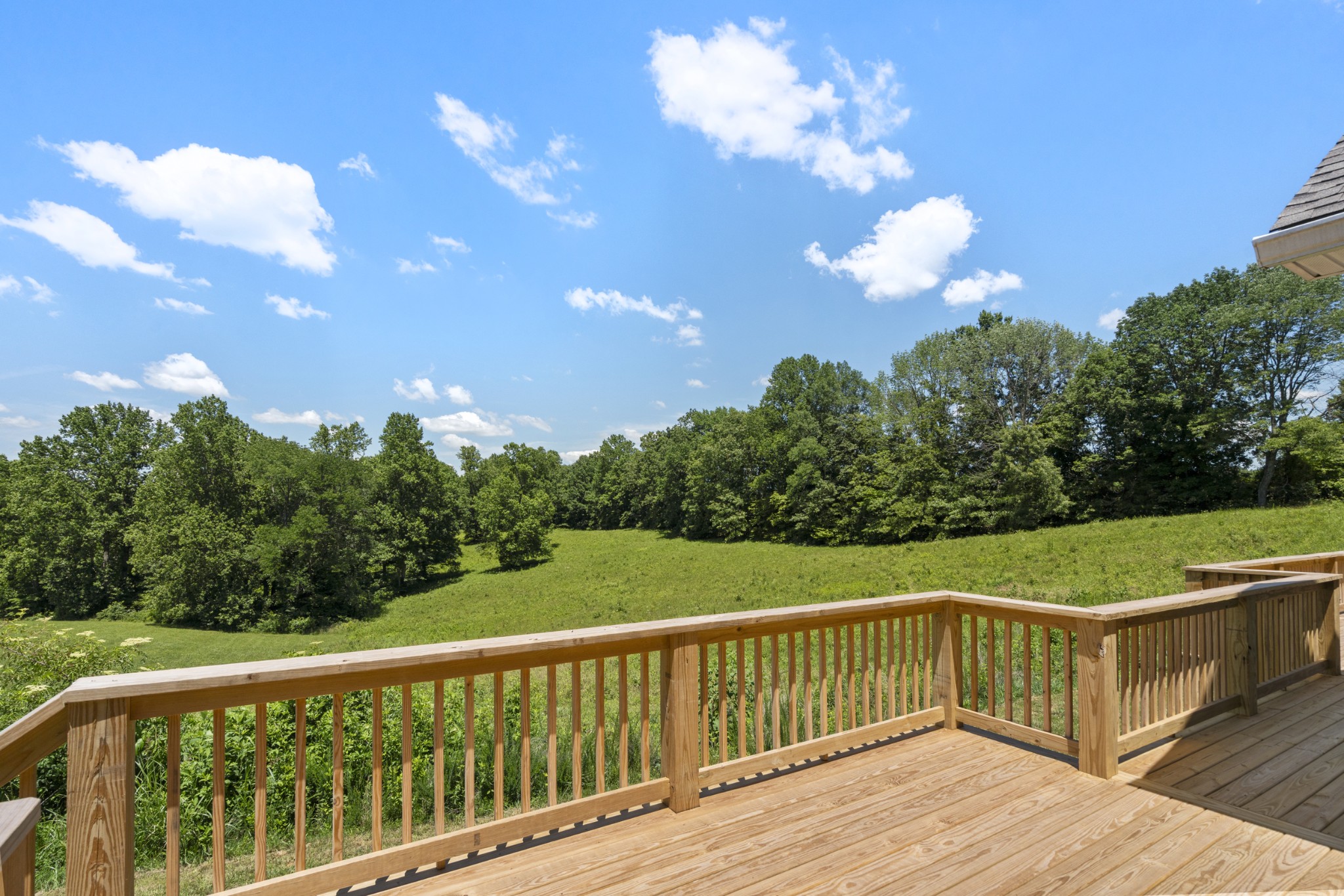 694 Nels Adams Rd, Dickson, TN 37055