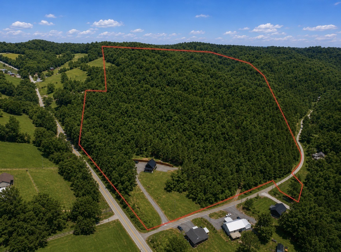 5 Carter Ln, Carthage, TN 37030