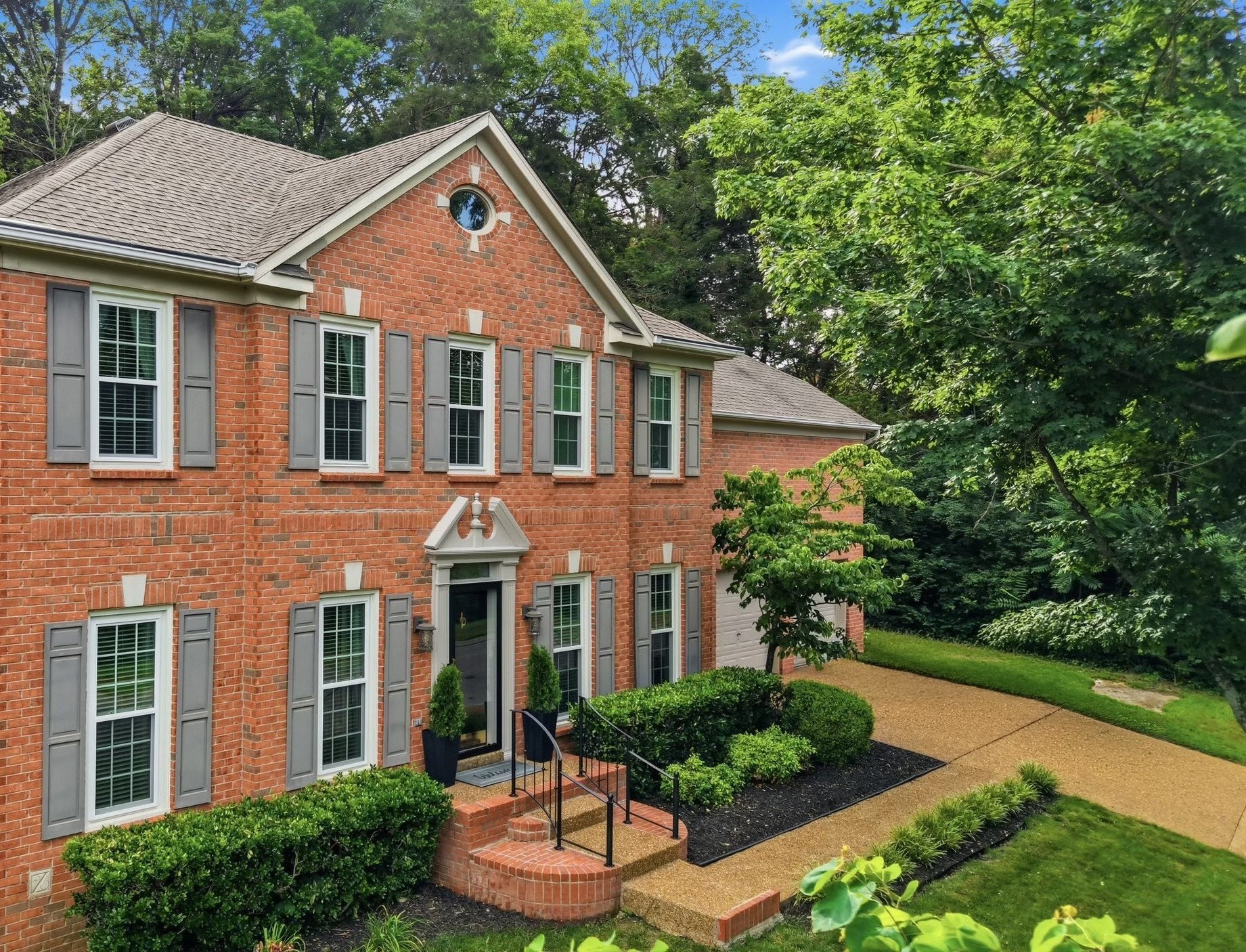 216 Winter Hill Rd, Franklin, TN 37069
