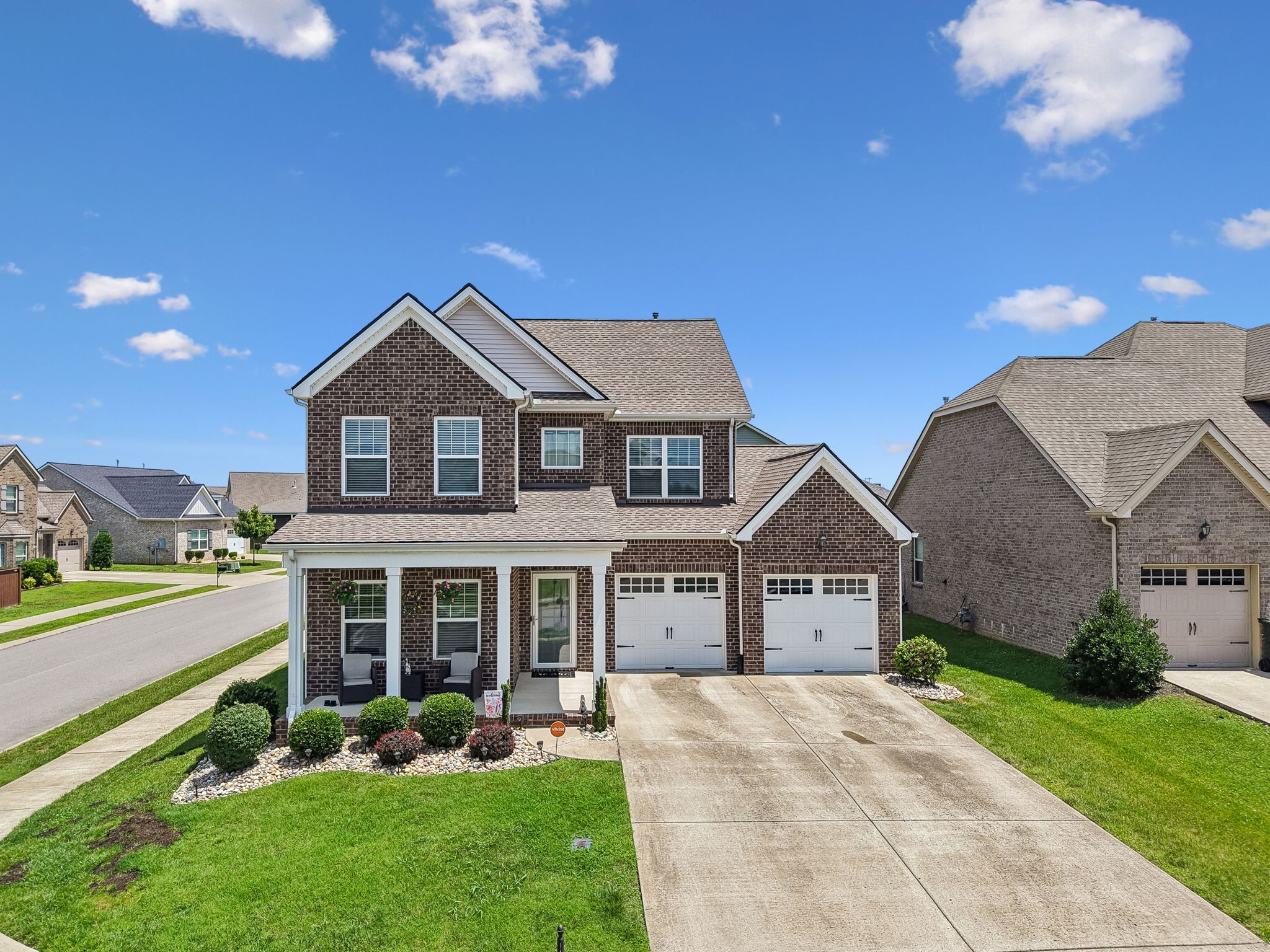 1310 Coates Ln, Gallatin, TN 37066