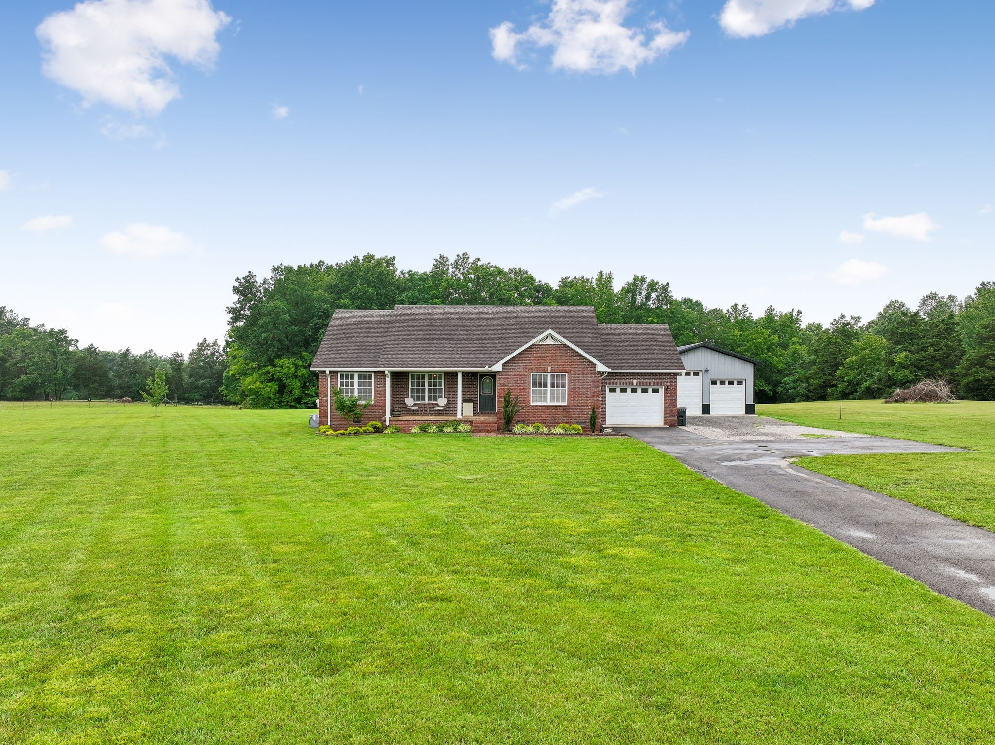 1363 Mount Vernon Rd, Bethpage, TN 37022
