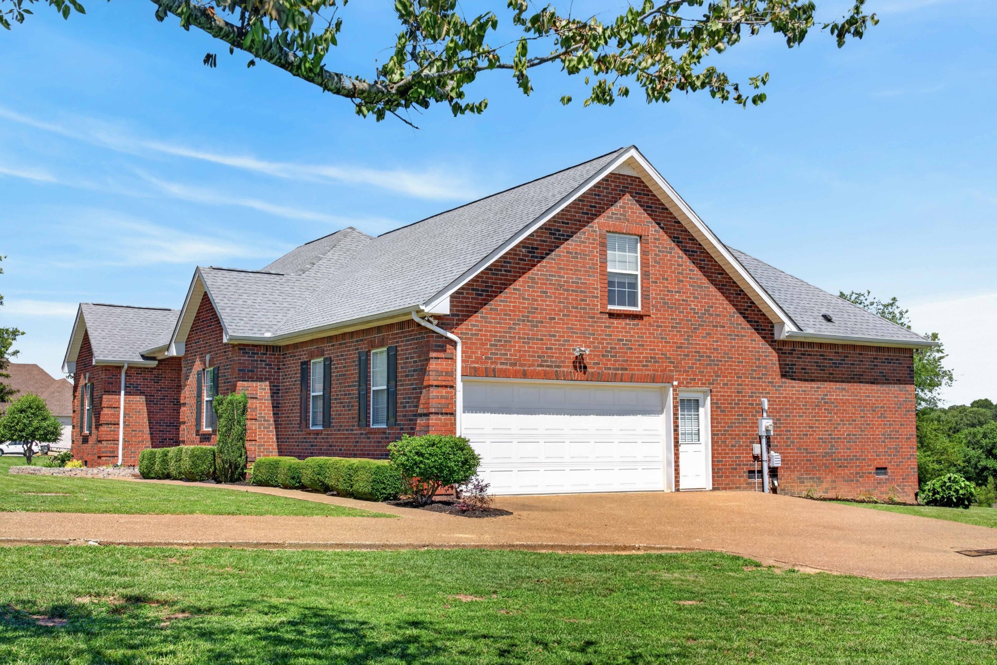 106 Overlook Ct, Portland, TN 37148