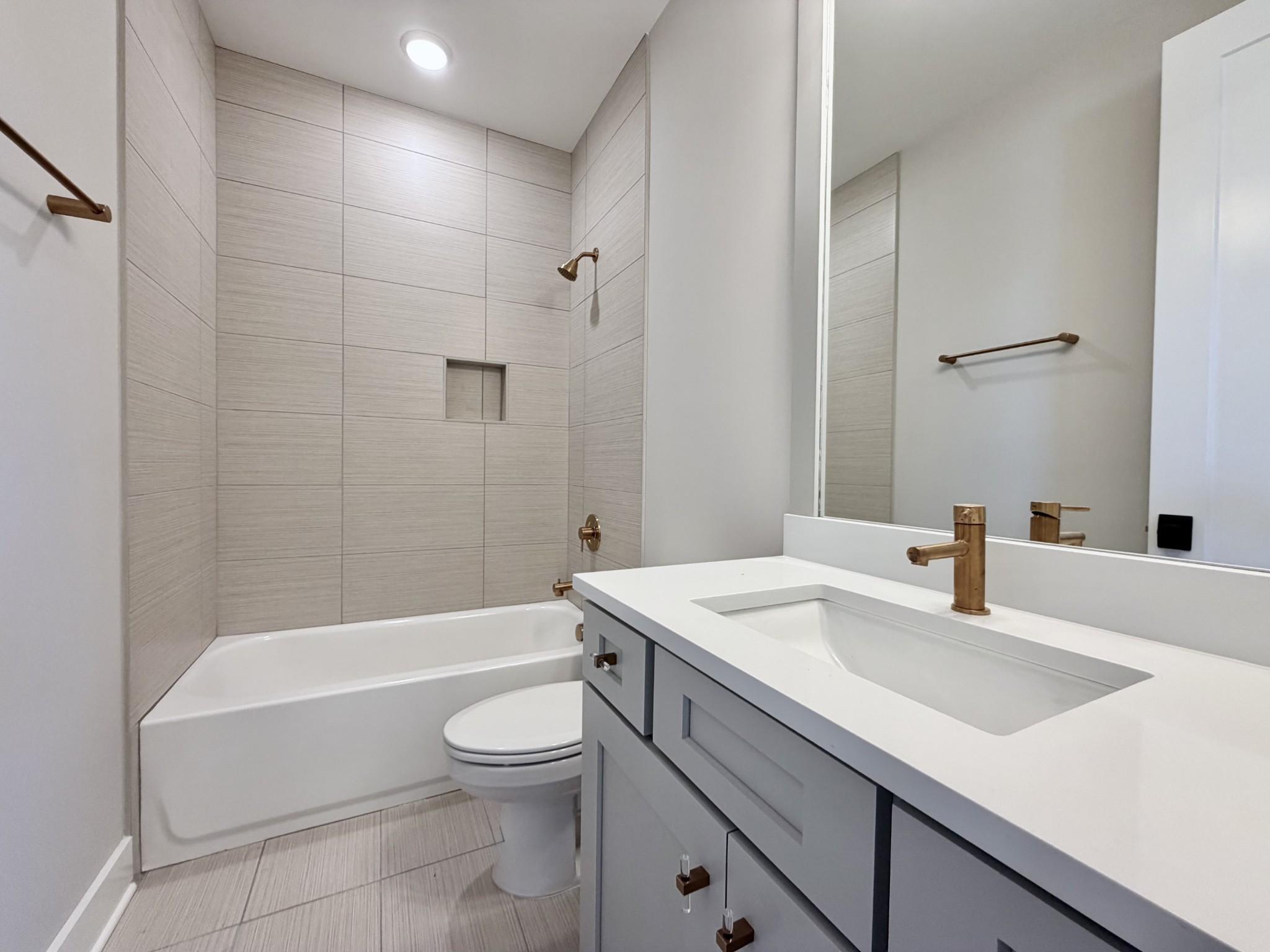 1835 Dartmouth Dr, Brentwood, TN 37027