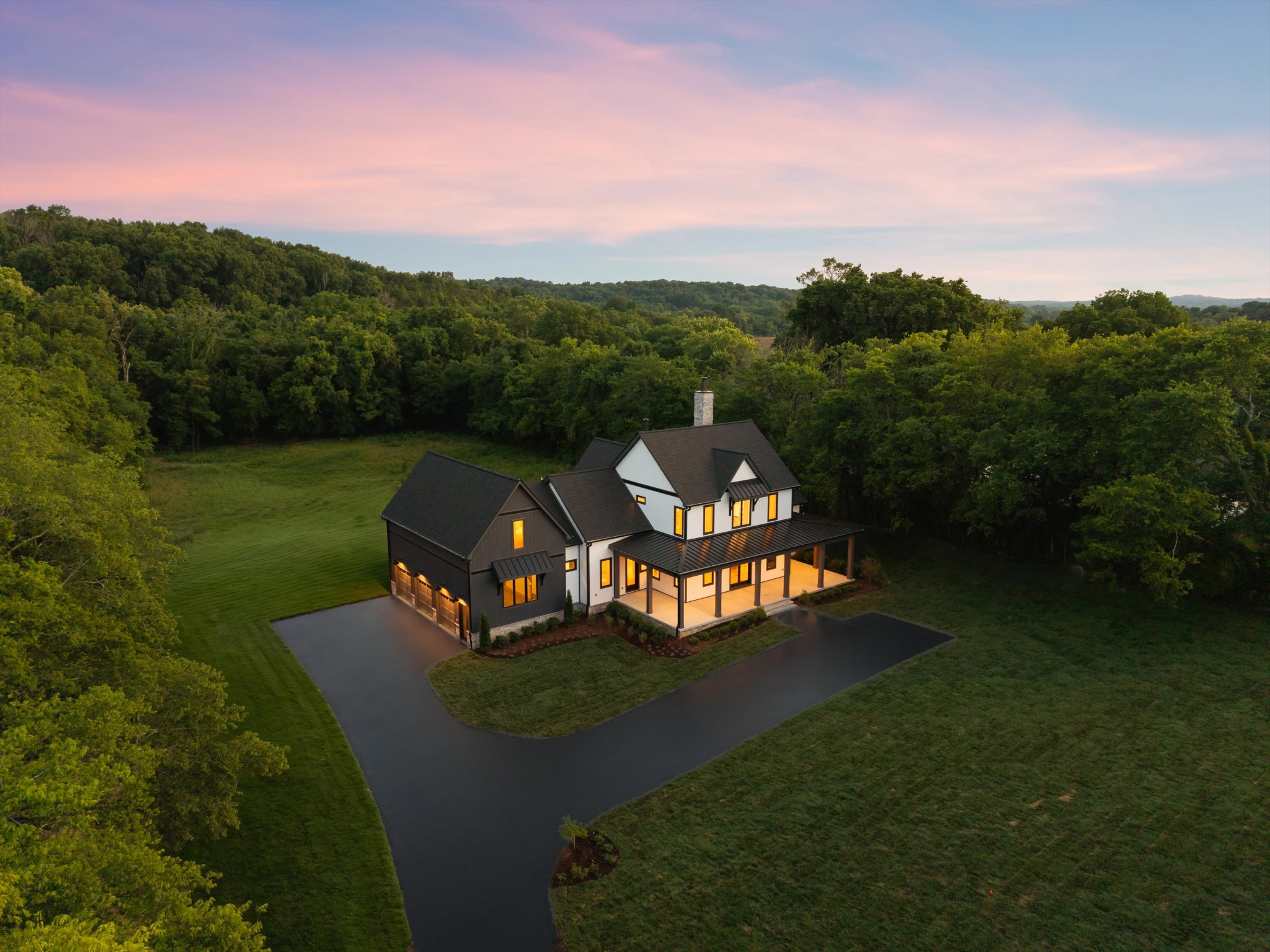 6801 Flat Creek Rd, College Grove, TN 37046