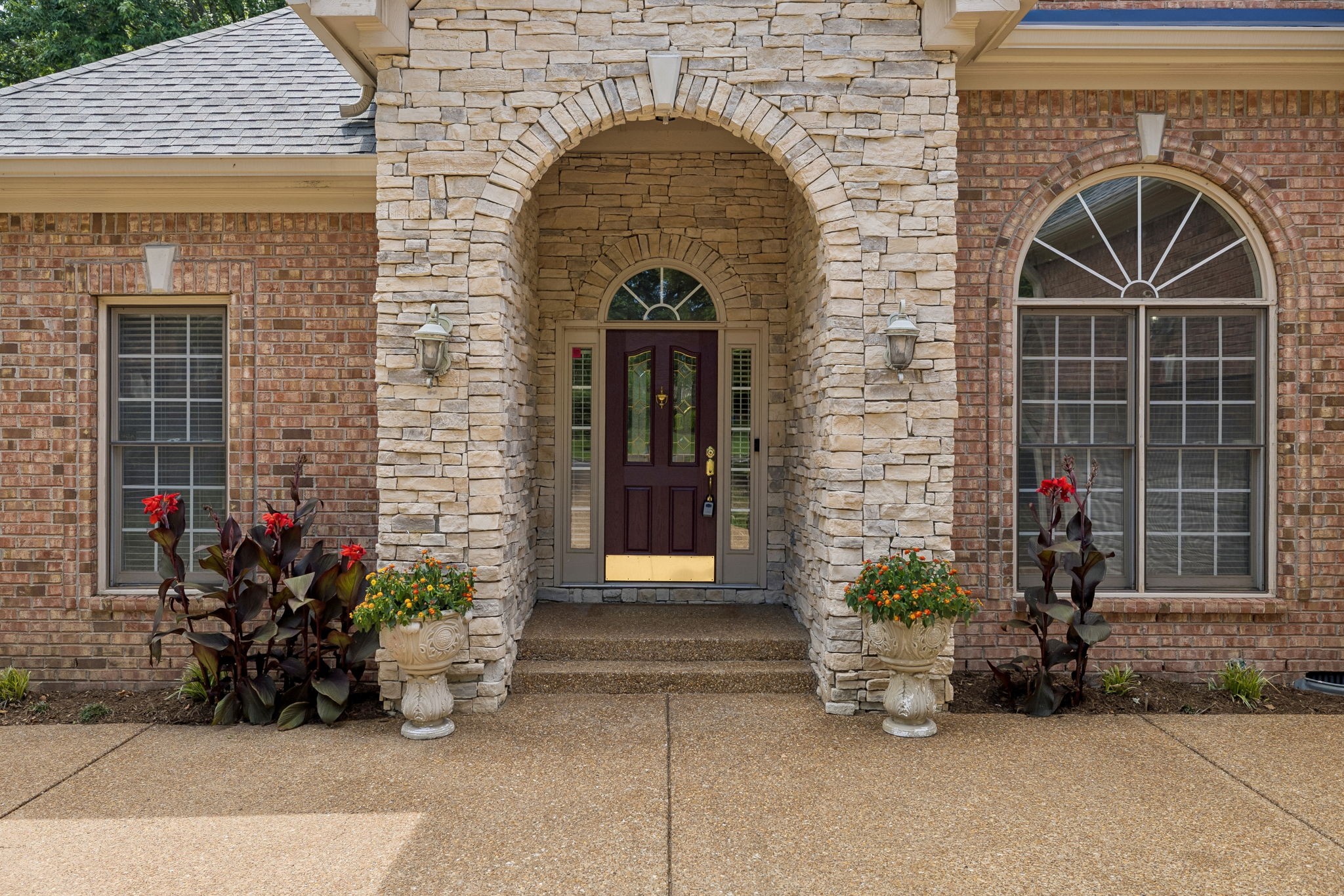 4737 Sterling Cross, Nashville, TN 37211